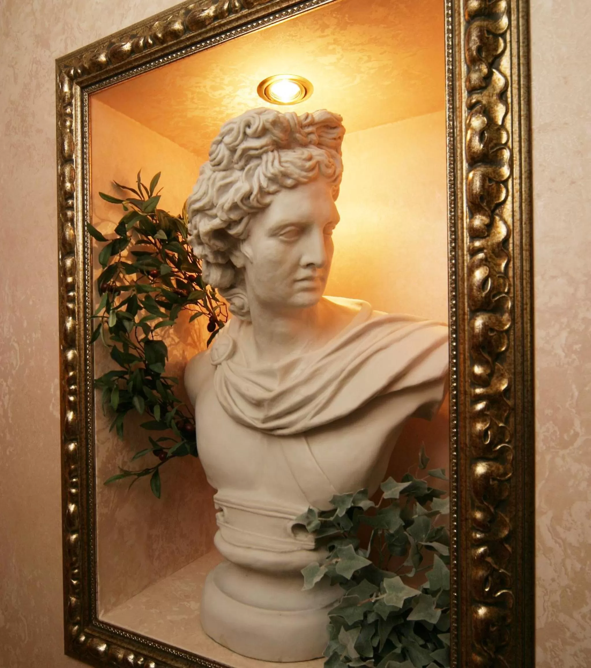 Lounge or bar in Grand Hotel London