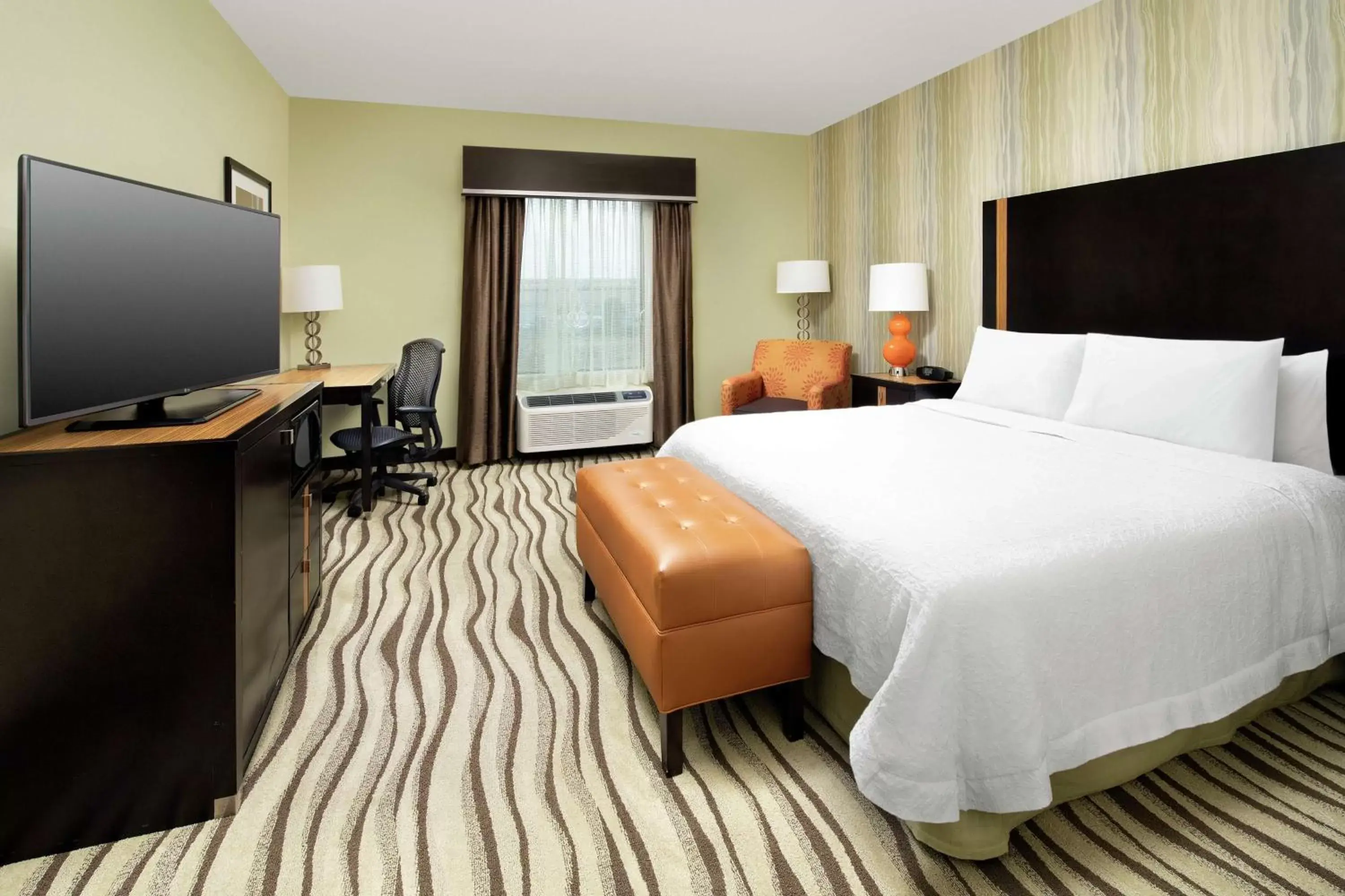 Bedroom, Bed in Hampton Inn & Suites El Paso/East