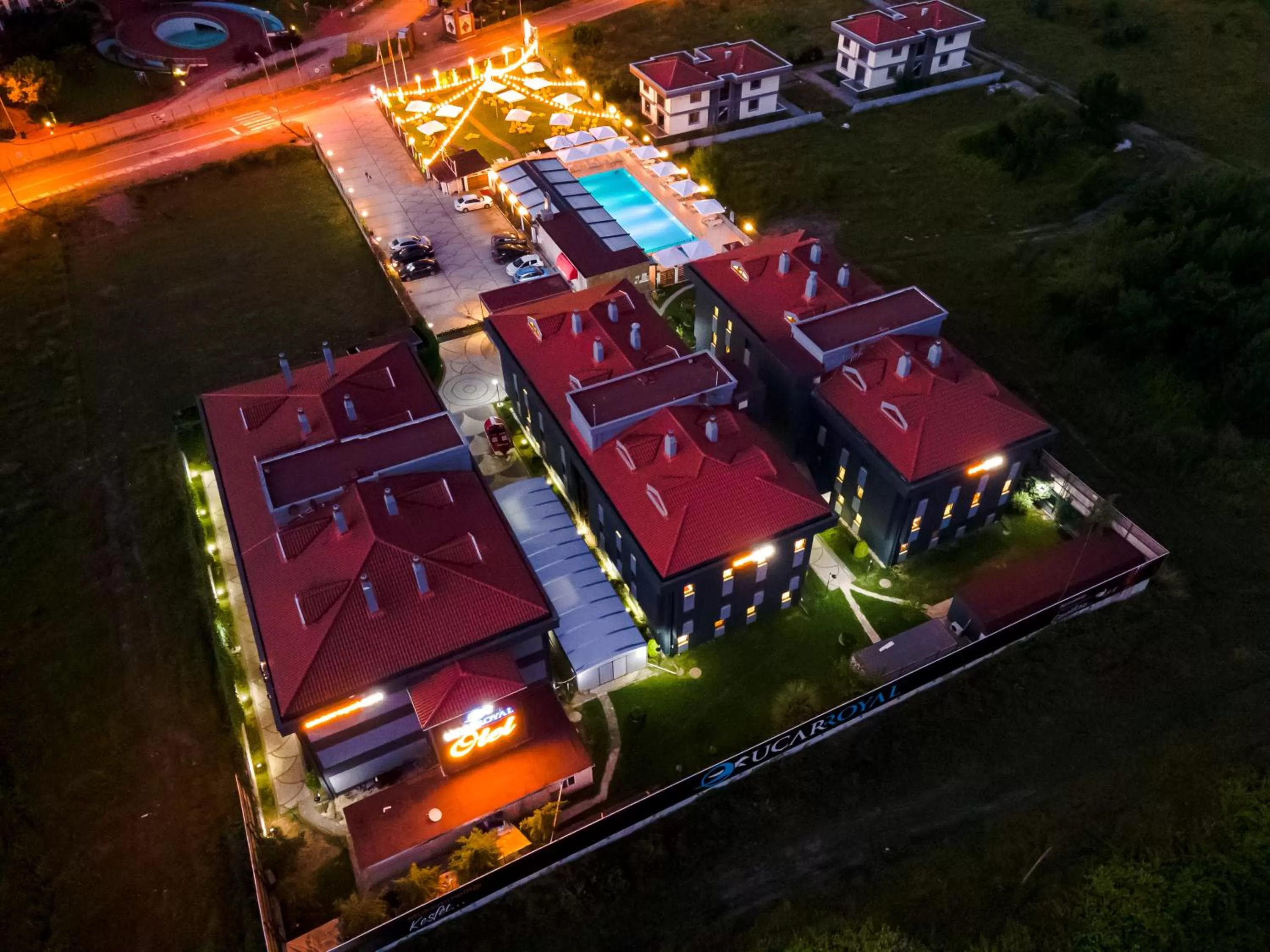 Night in Uçar Royal Hotel ve Konferans Salonu