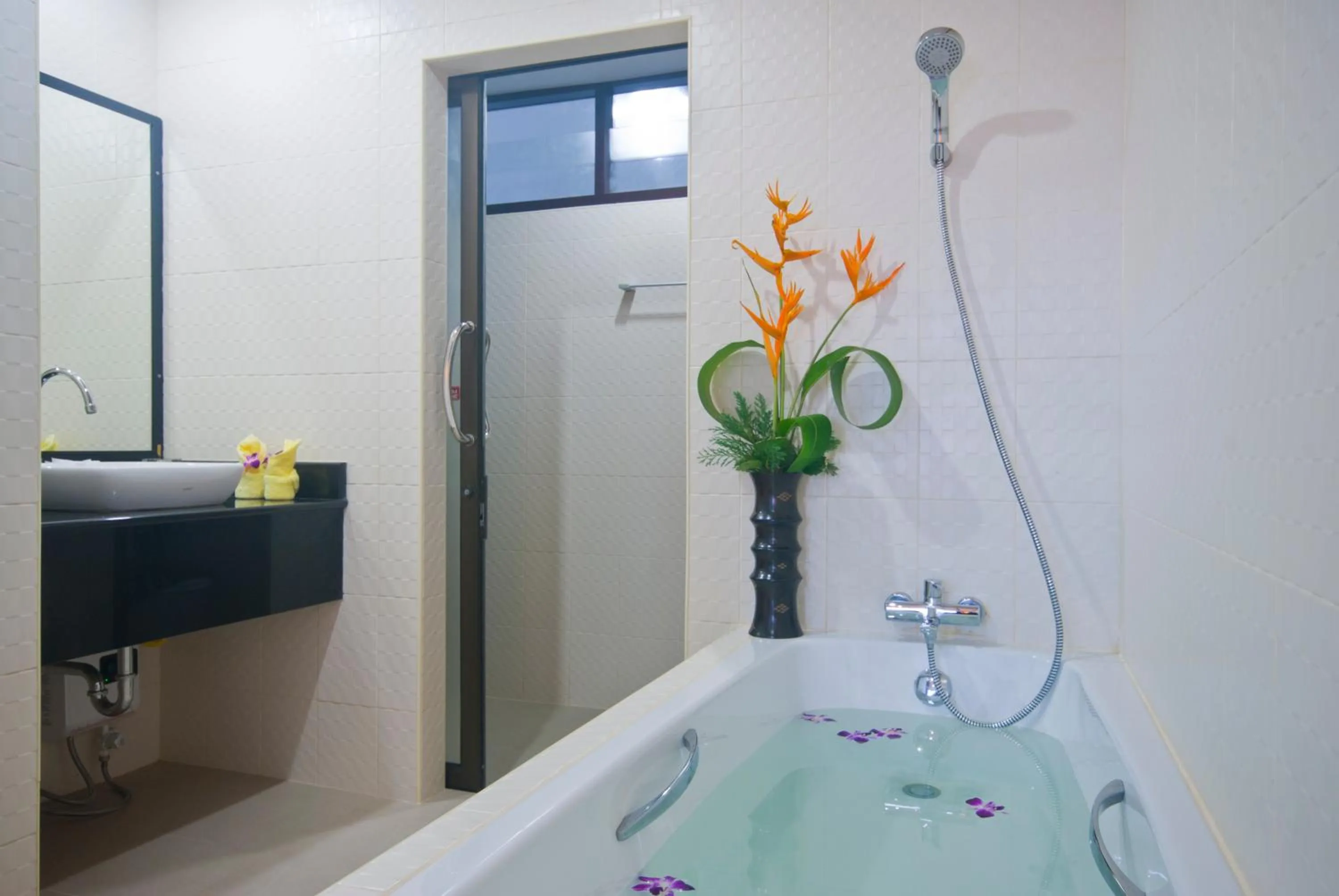 Bathroom in Lipa Bay Resort