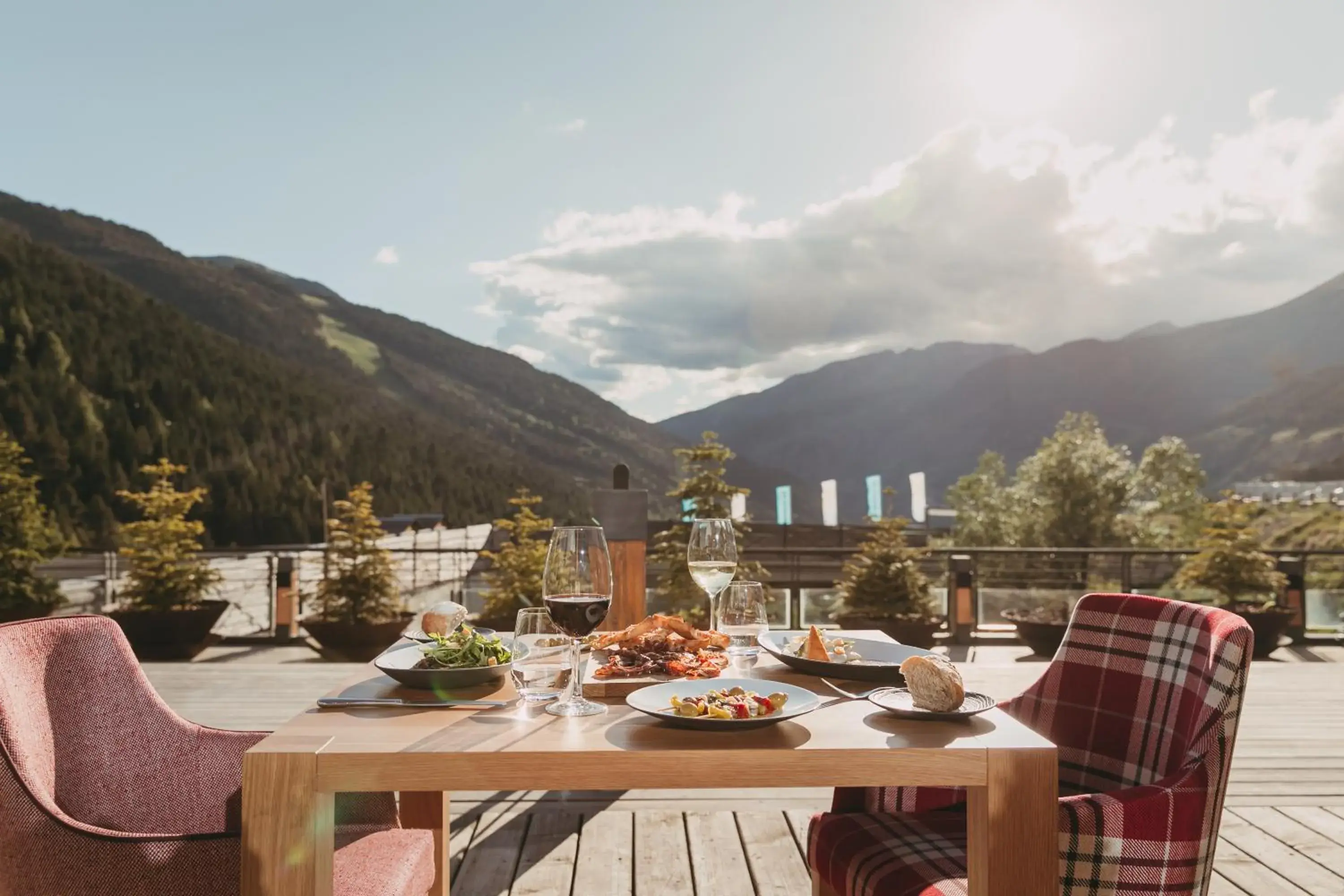 Restaurant/places to eat, Mountain View in Sport Hotel Hermitage & Spa