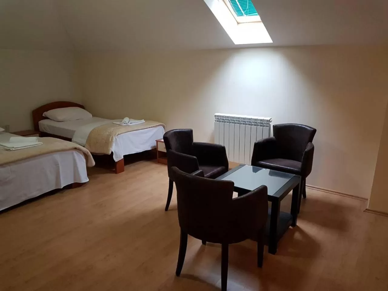 Bed in OSTROG Aparthotel KOLIBA-VLASTNIŠTVO MANASTIRA OSTROG