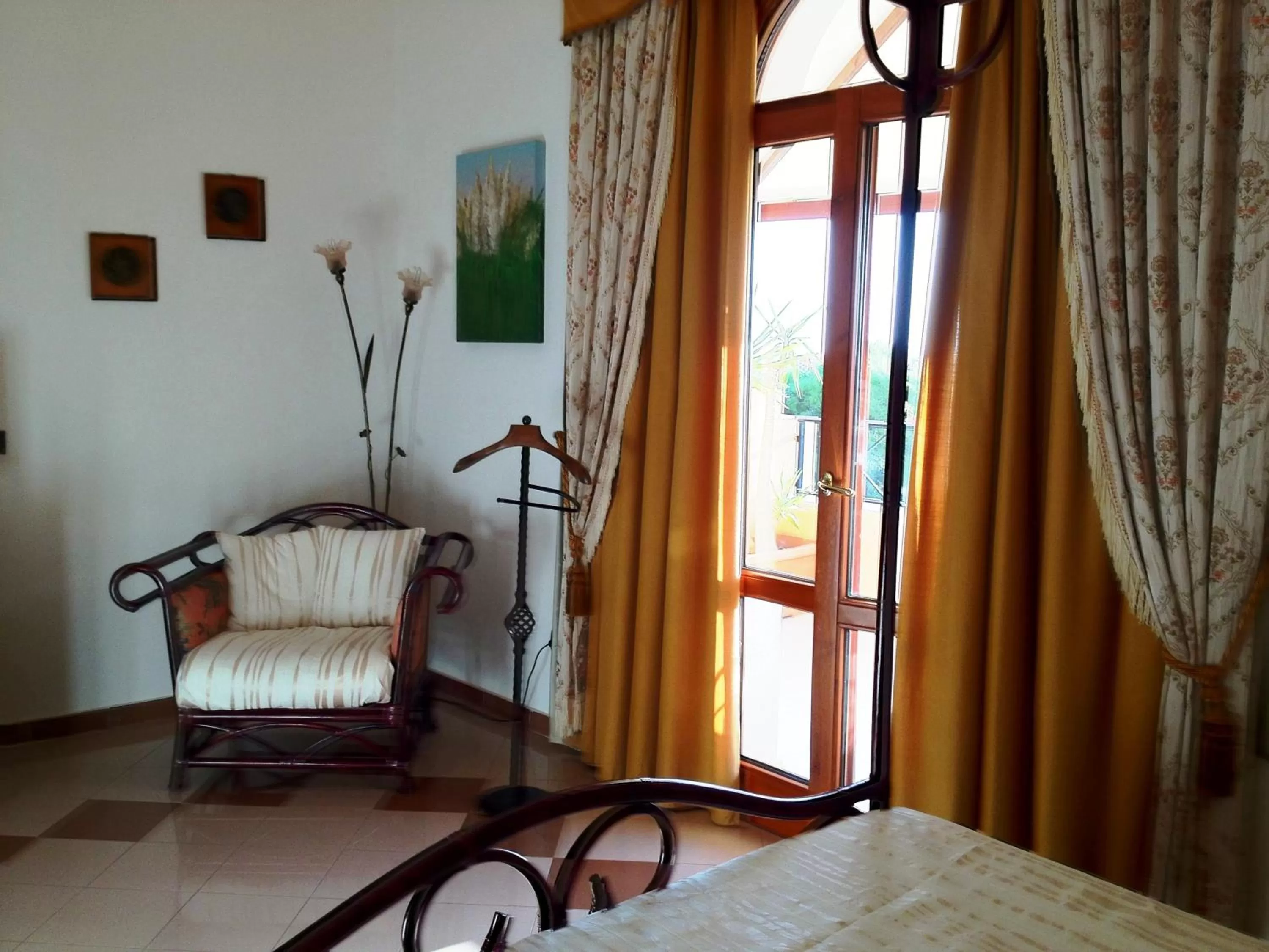 Decorative detail, Bed in Hotel Medusa