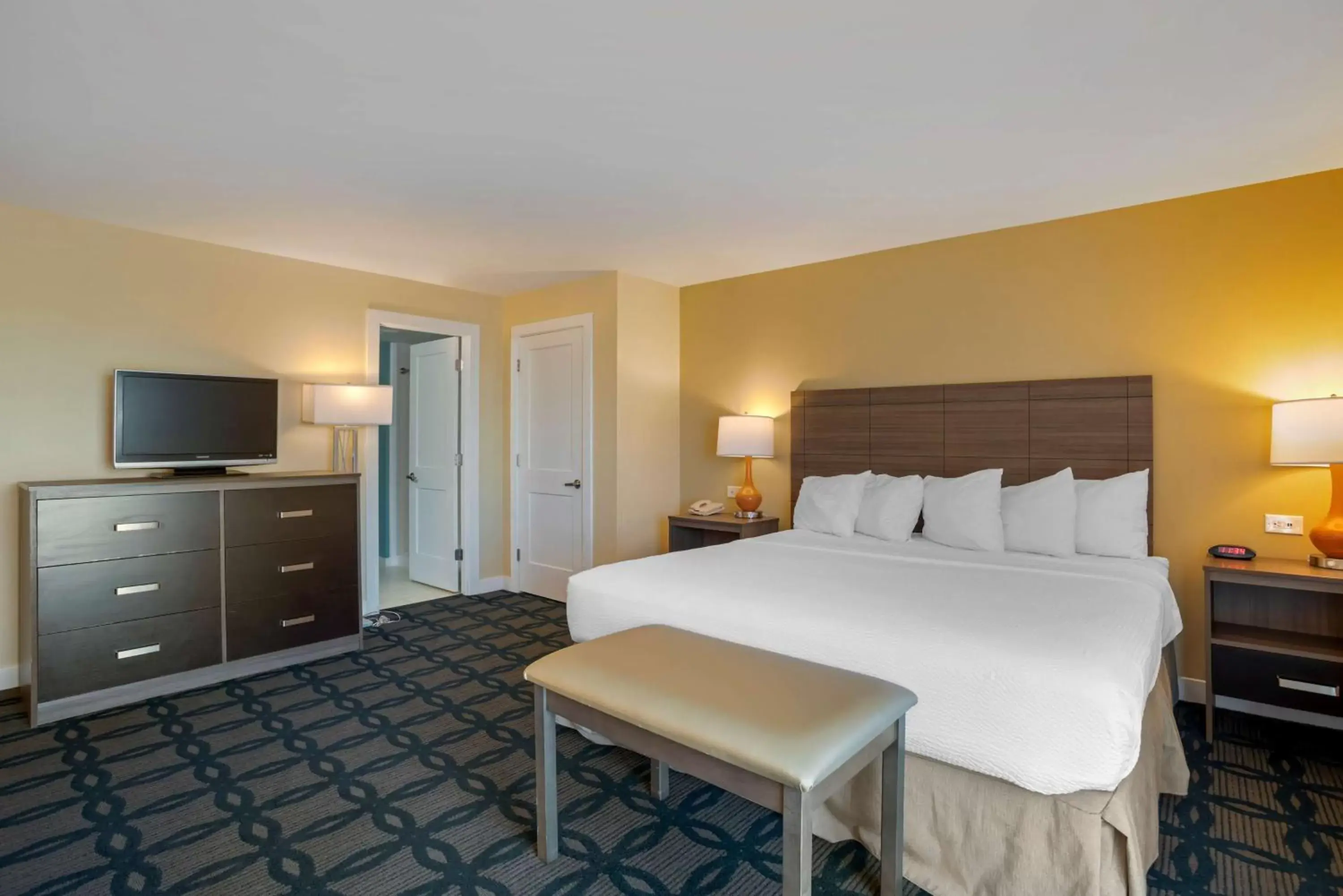 Bedroom, Bed in Best Western Plus Ocean City Bedroom, Bed in Best Western Plus Ocean City