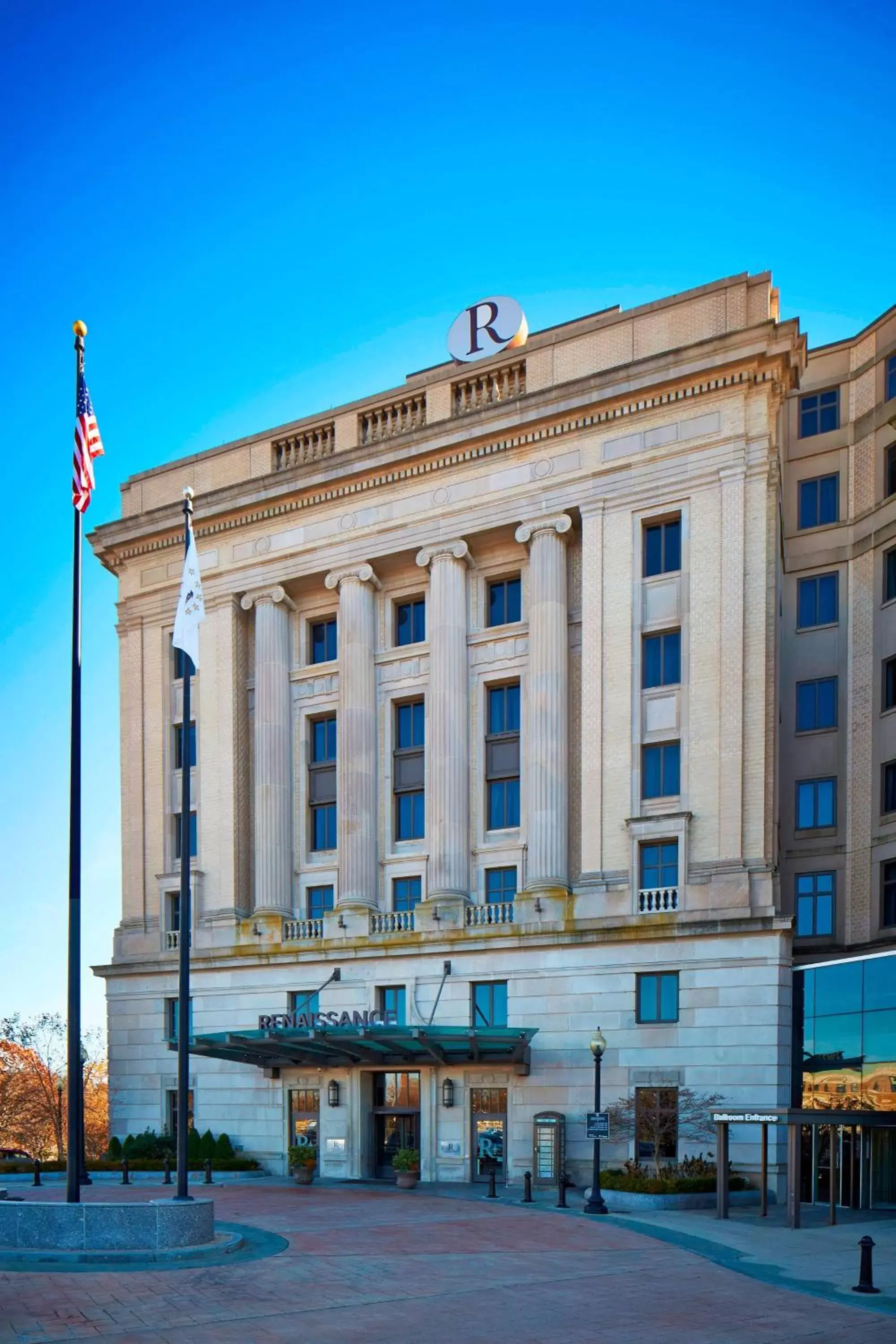 Property Building in Renaissance Providence Downtown Hotel