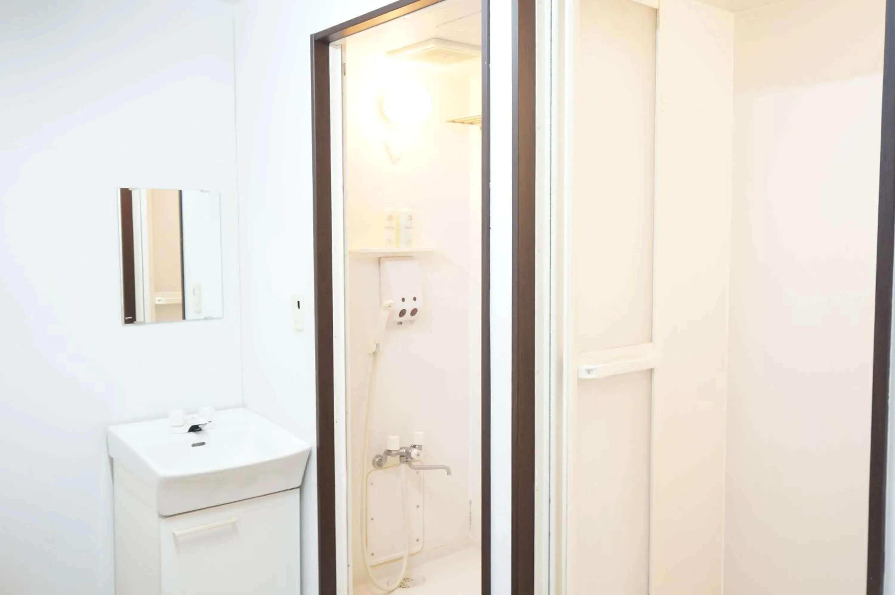 Area and facilities, Bathroom in Hotel Shin Imamiya