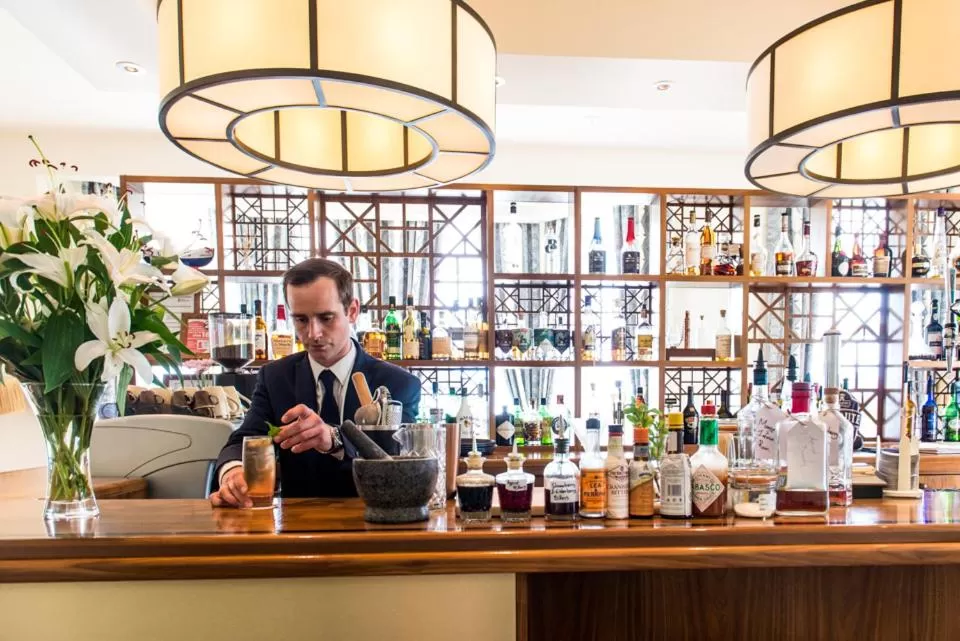 Lounge or bar in Mullion Cove Hotel & Spa