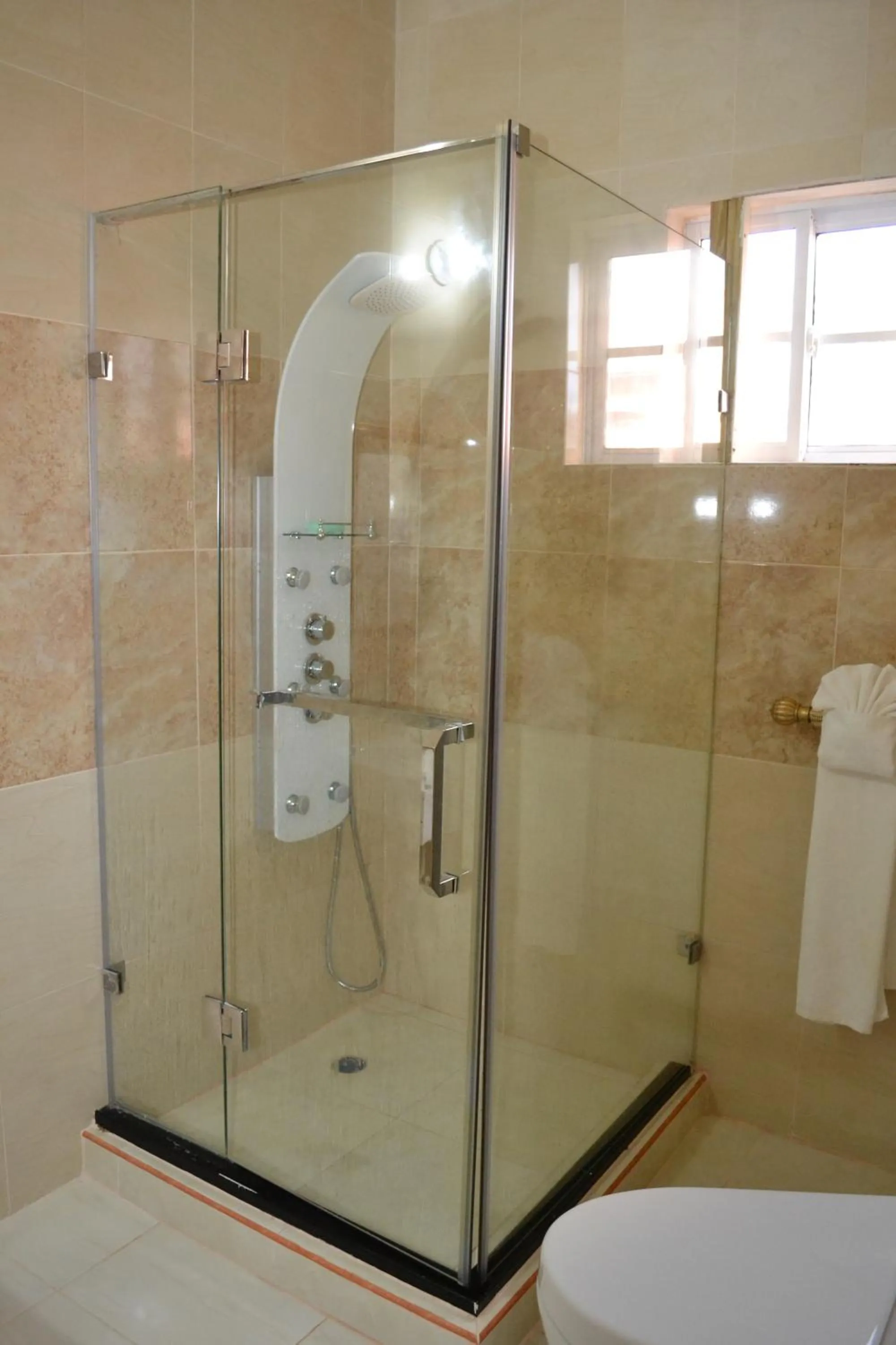 Shower, Bathroom in Skyblue Resort Negril