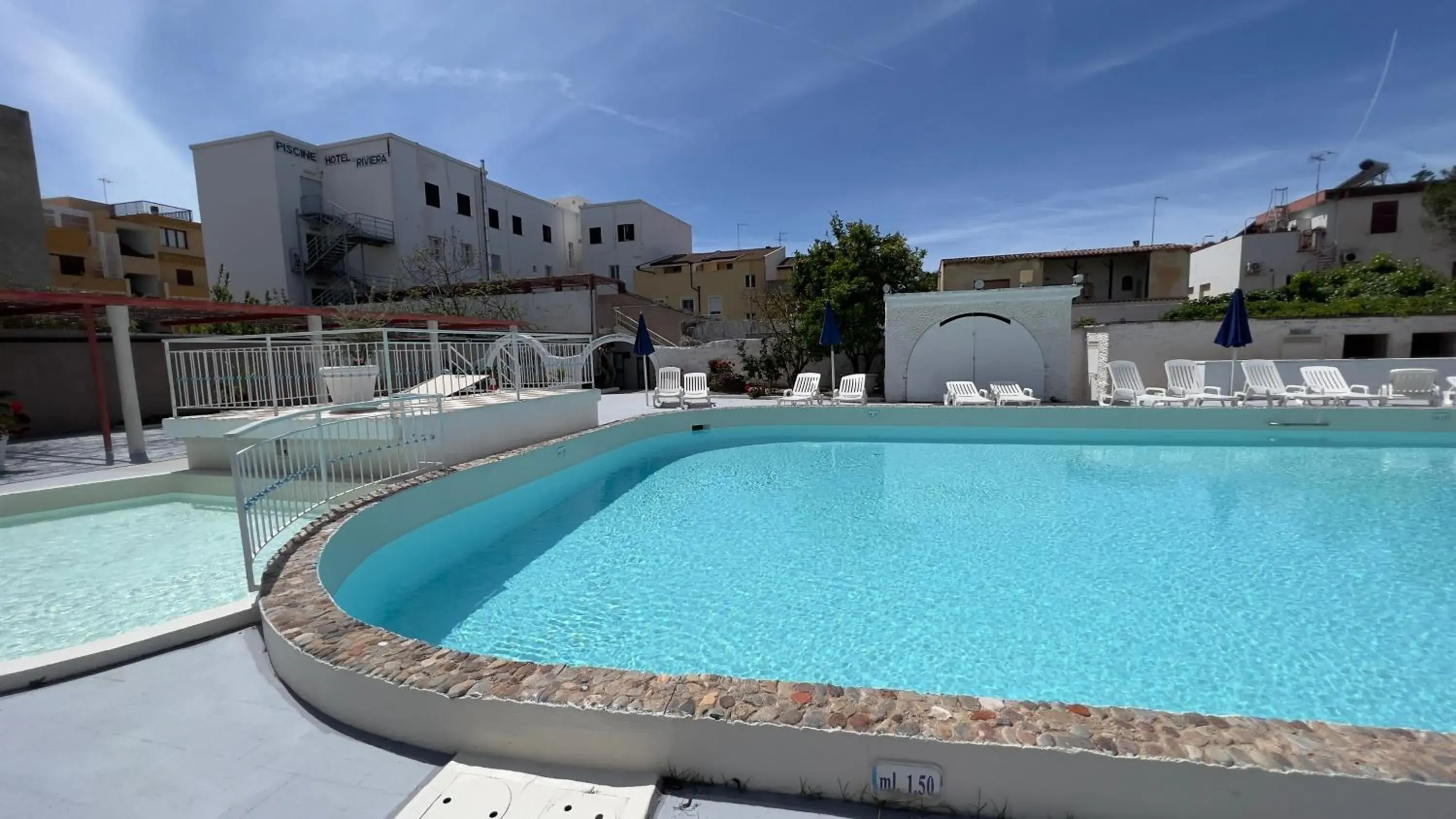 Swimming Pool in Hotel Riviera