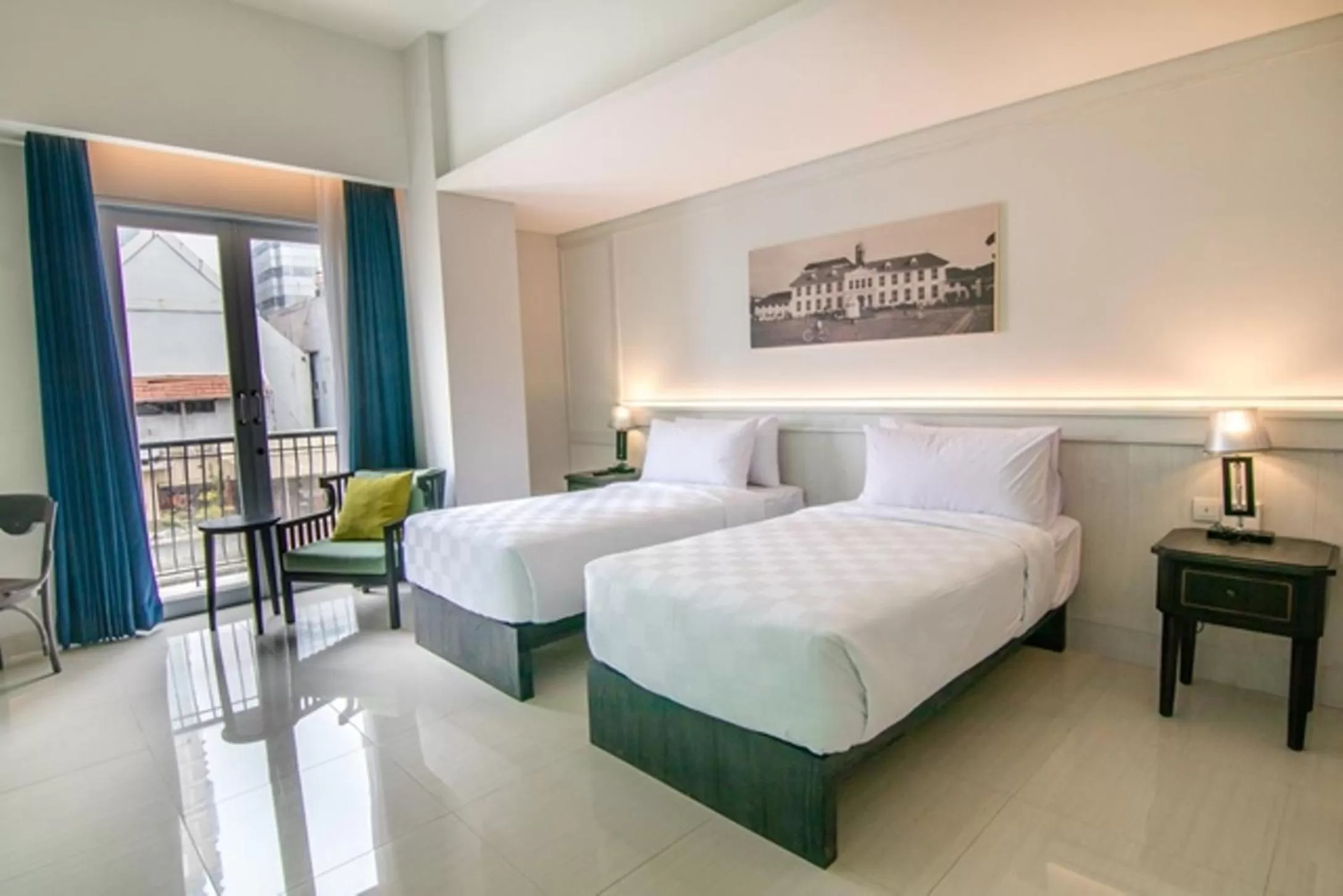 Bedroom, Bed in Jambuluwuk Thamrin Hotel