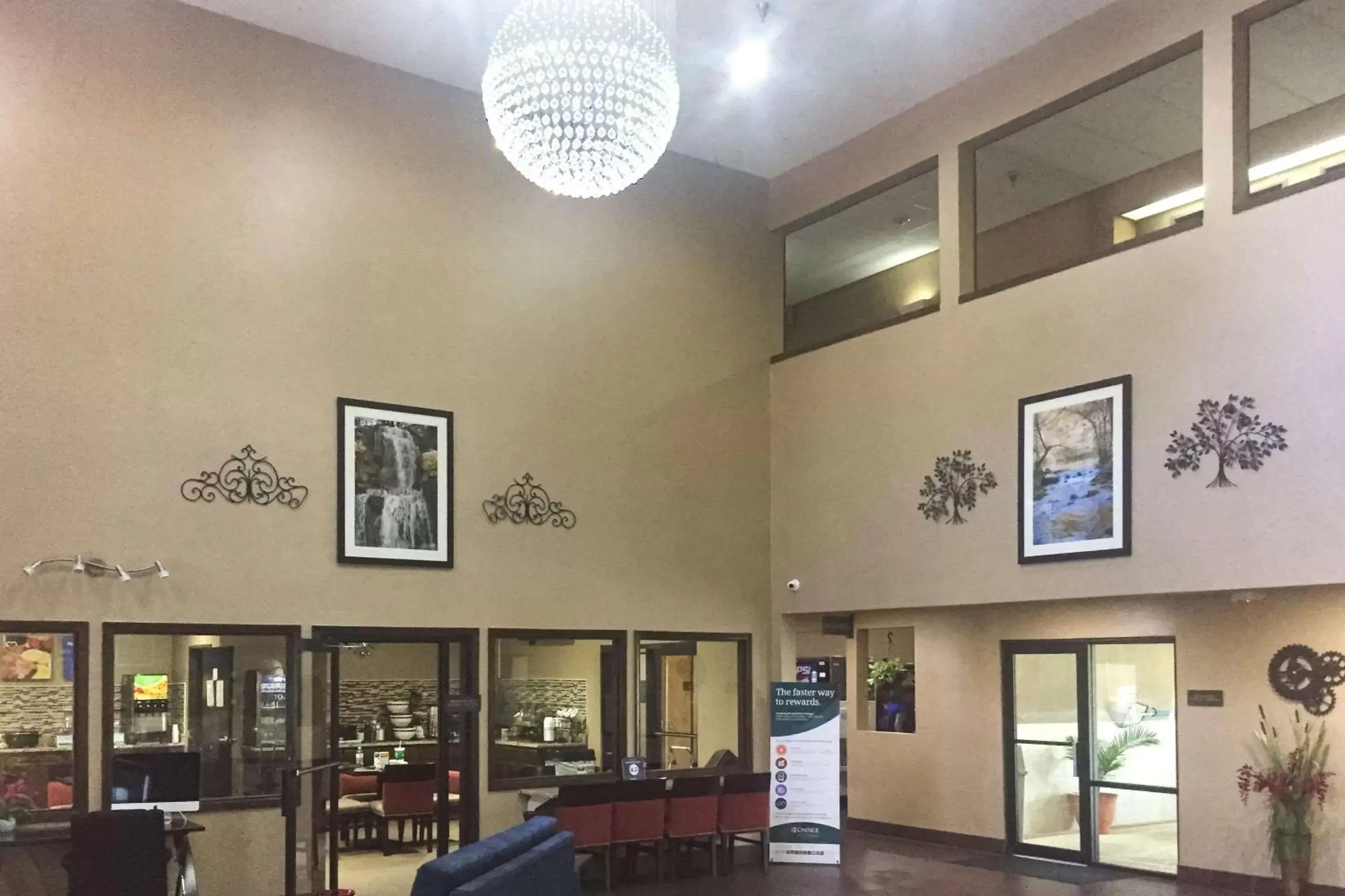 Lobby or reception in Comfort Inn Grain Valley