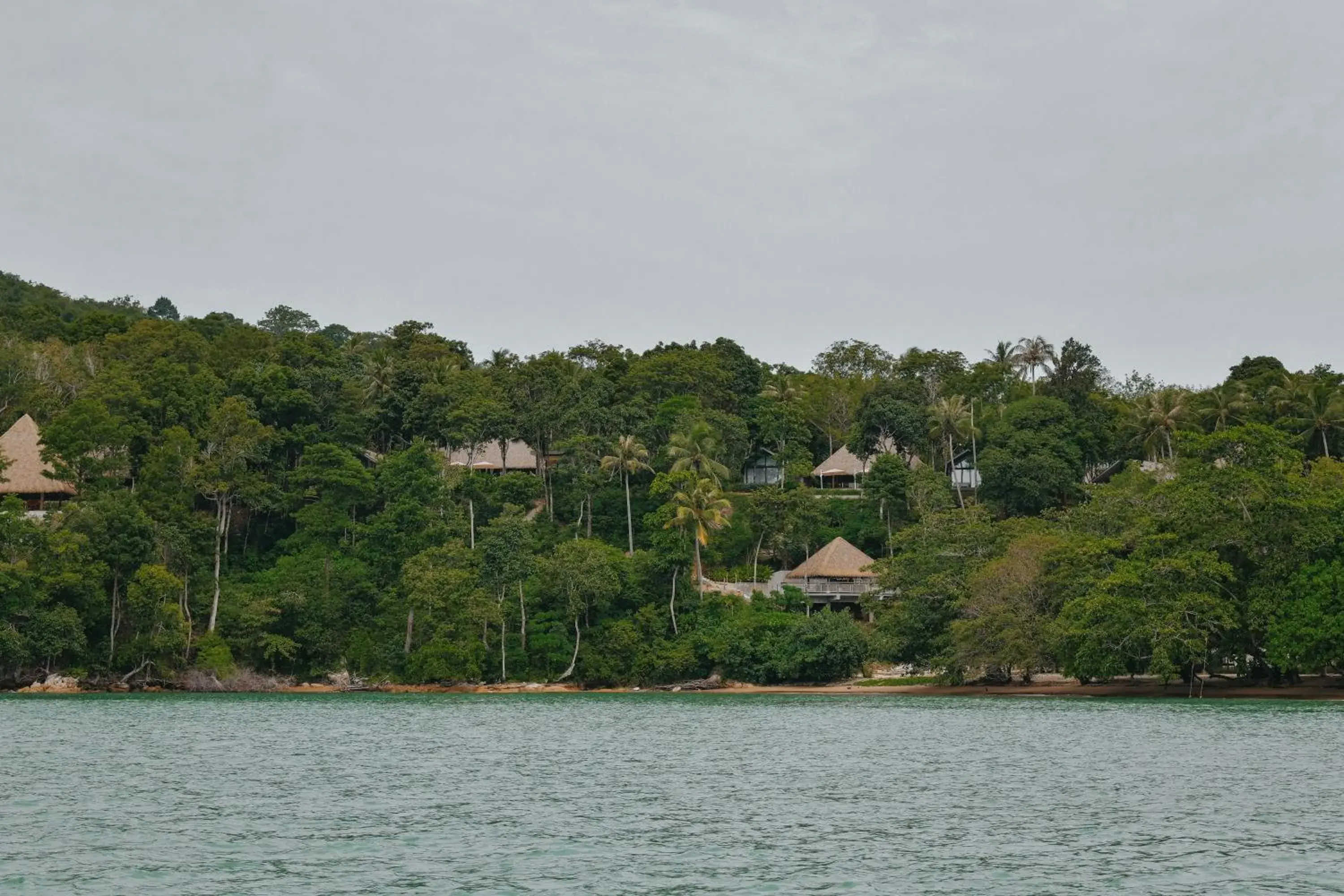 Property building in Island Escape Burasari Property building in Island Escape Burasari