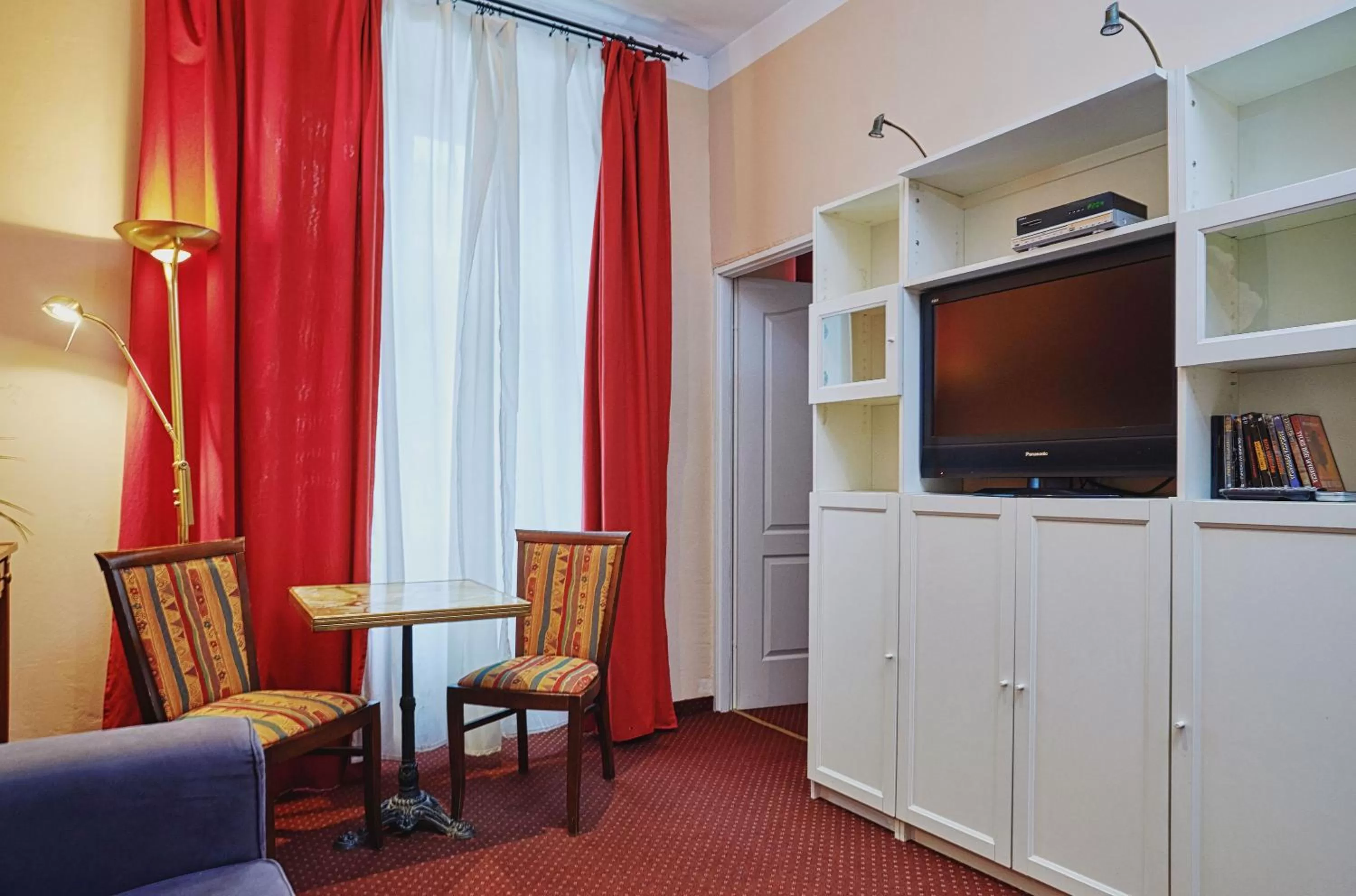 Living room in Rembrandt Aparthotel