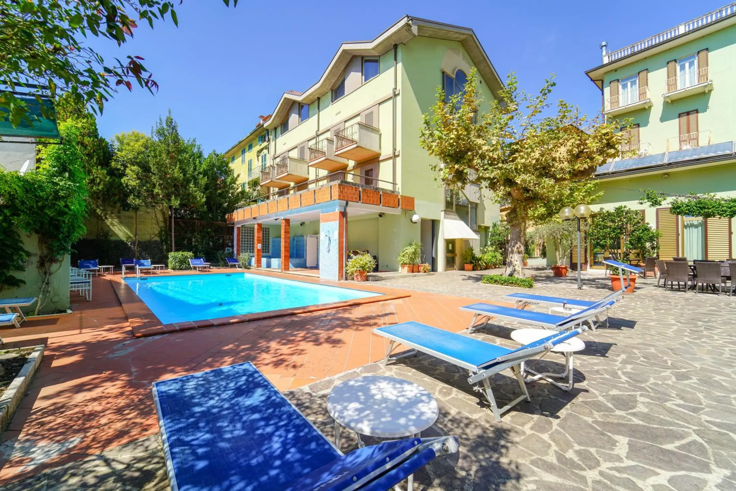 Property Building in Hotel Cappelli