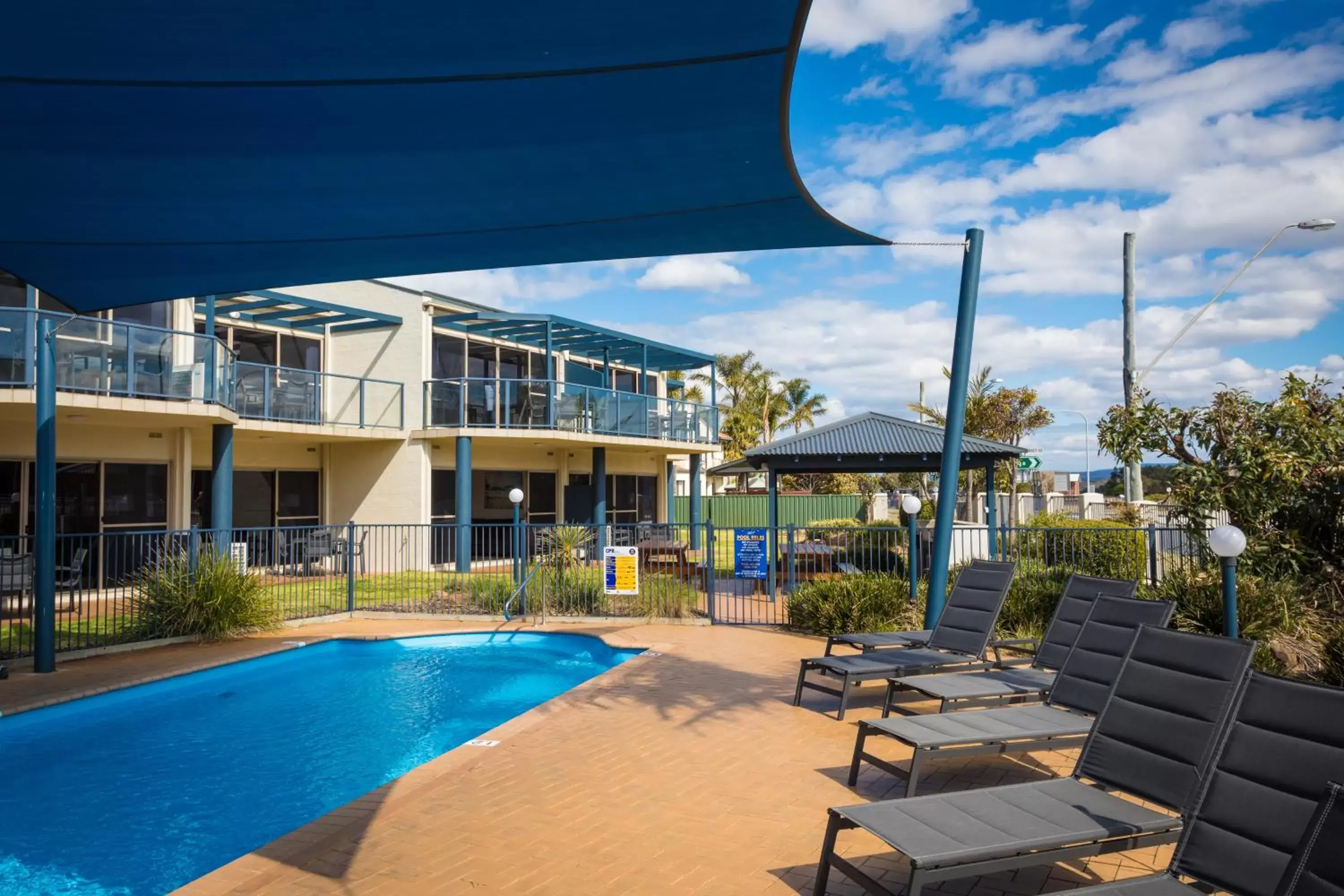 Swimming Pool in Sails Luxury Apartments Merimbula