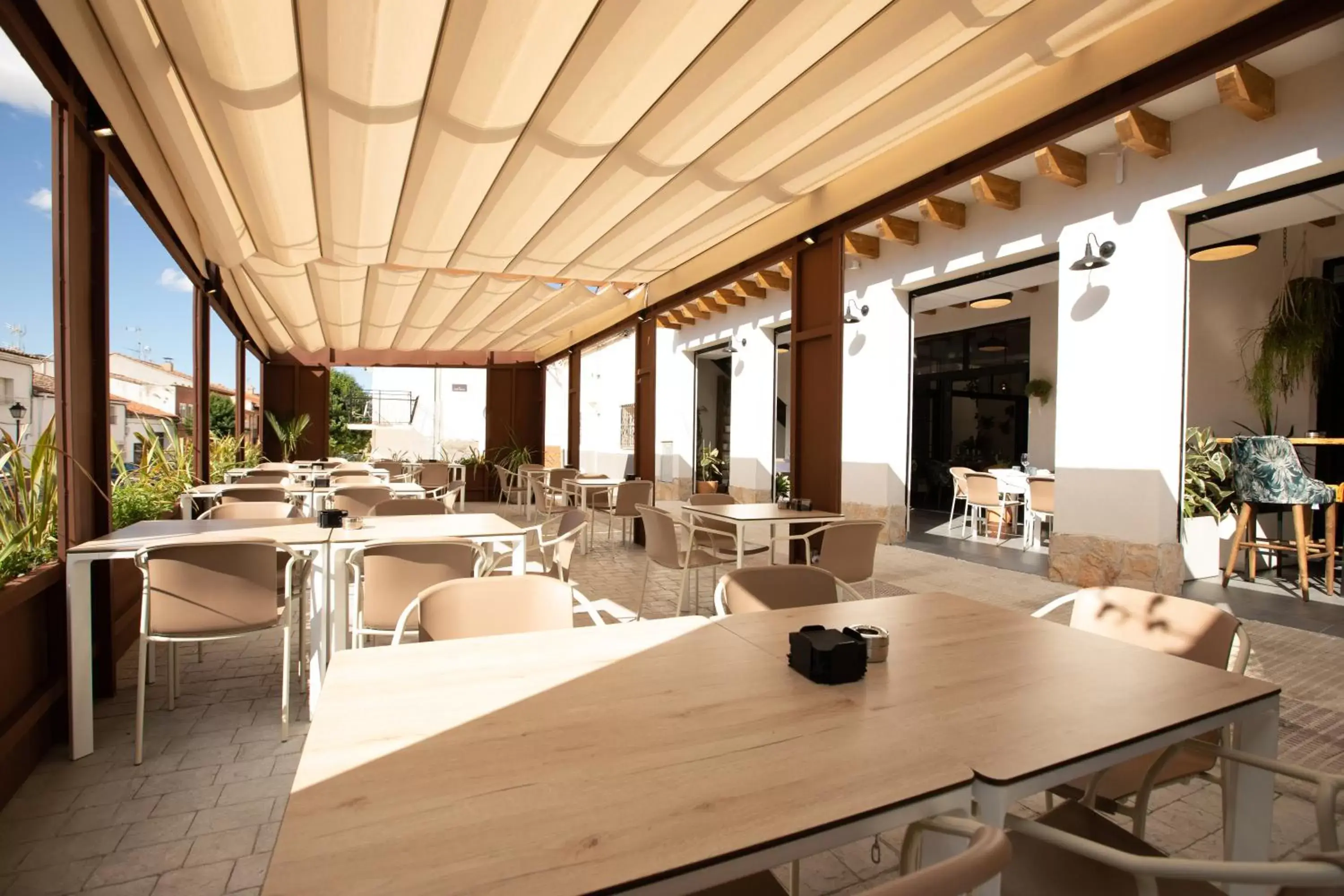 Patio, Restaurant/Places to Eat in la posada de consuelito