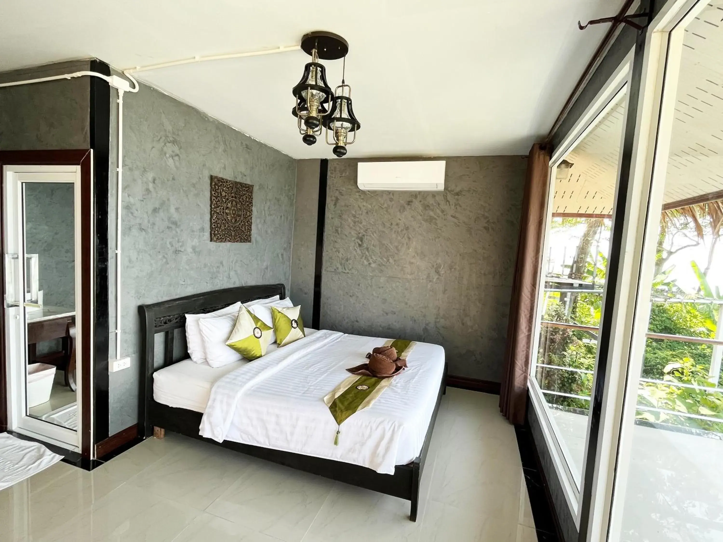 Bedroom in Koh Jum Resort