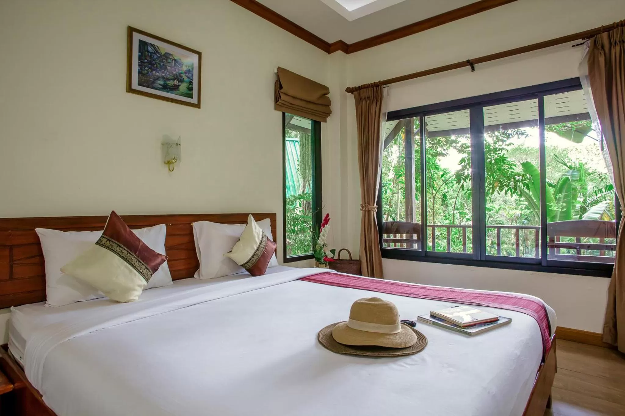 Bed in Aonang Cliff View Resort SHA Extra Plus