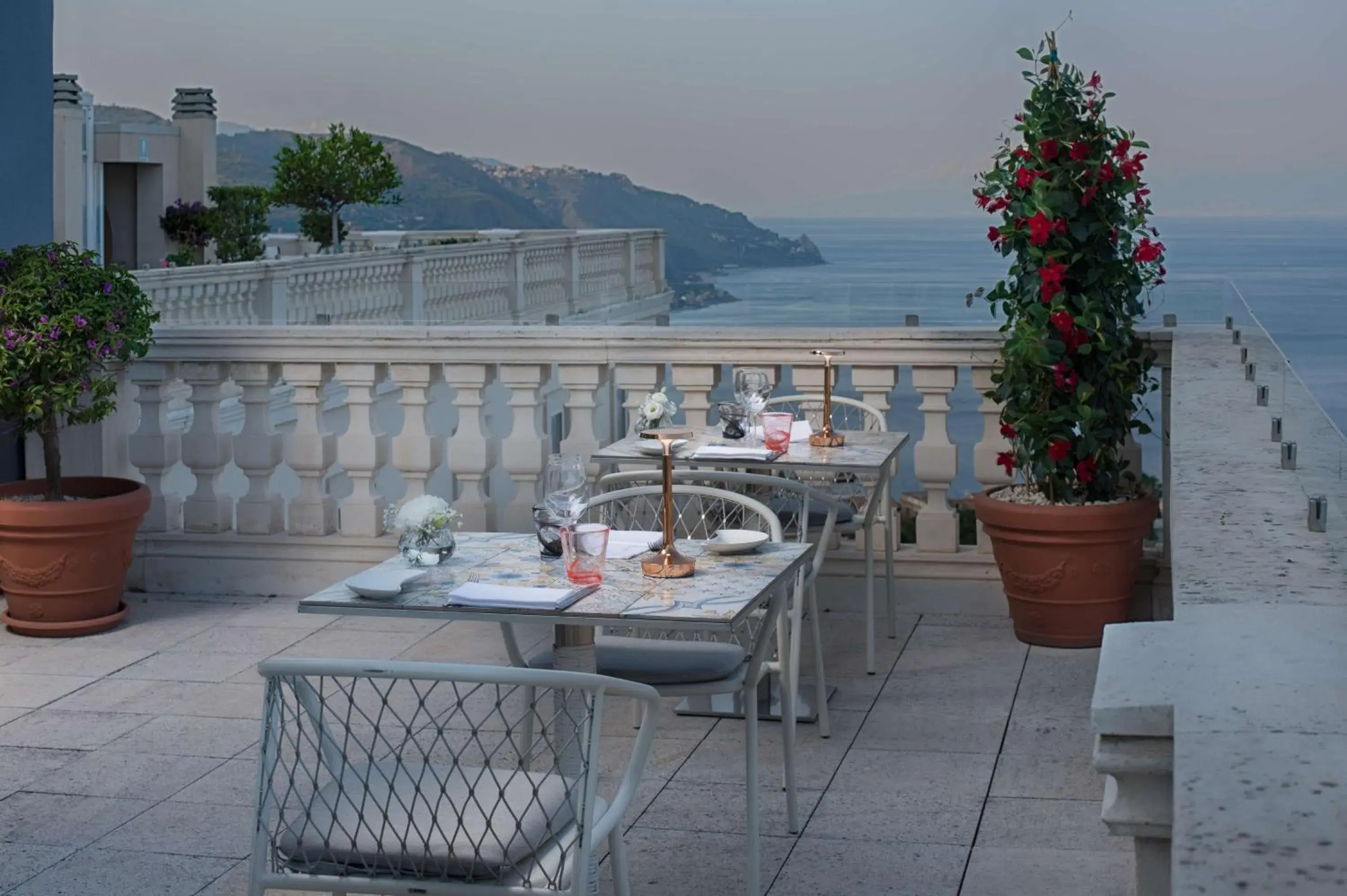 Property building, Restaurant/Places to Eat in NH Collection Taormina