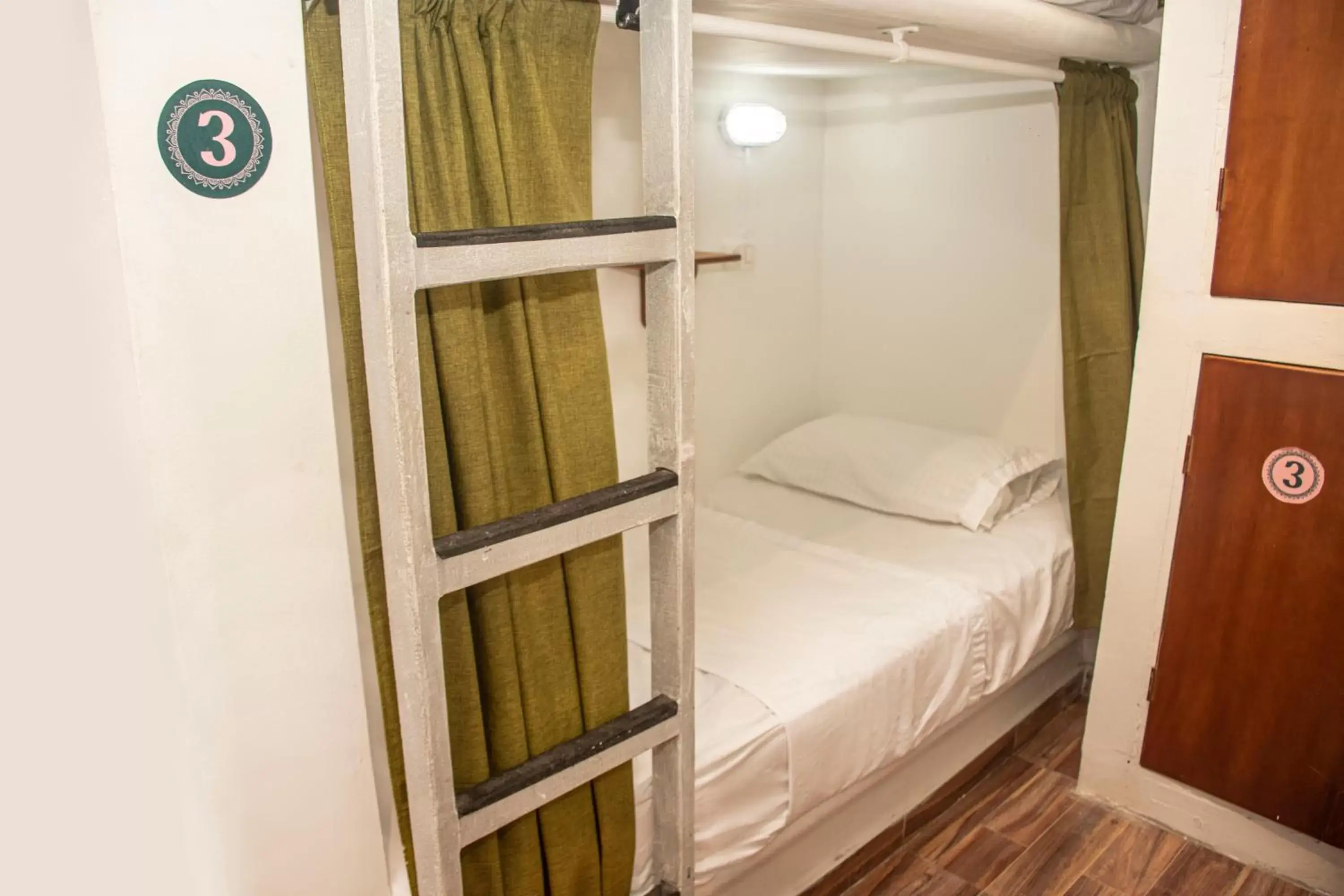 Bed in 4-Bed Mixed Dormitory Room in Casa Zahri Boutique Hostel Bed in 4-Bed Mixed Dormitory Room in Casa Zahri Boutique Hostel