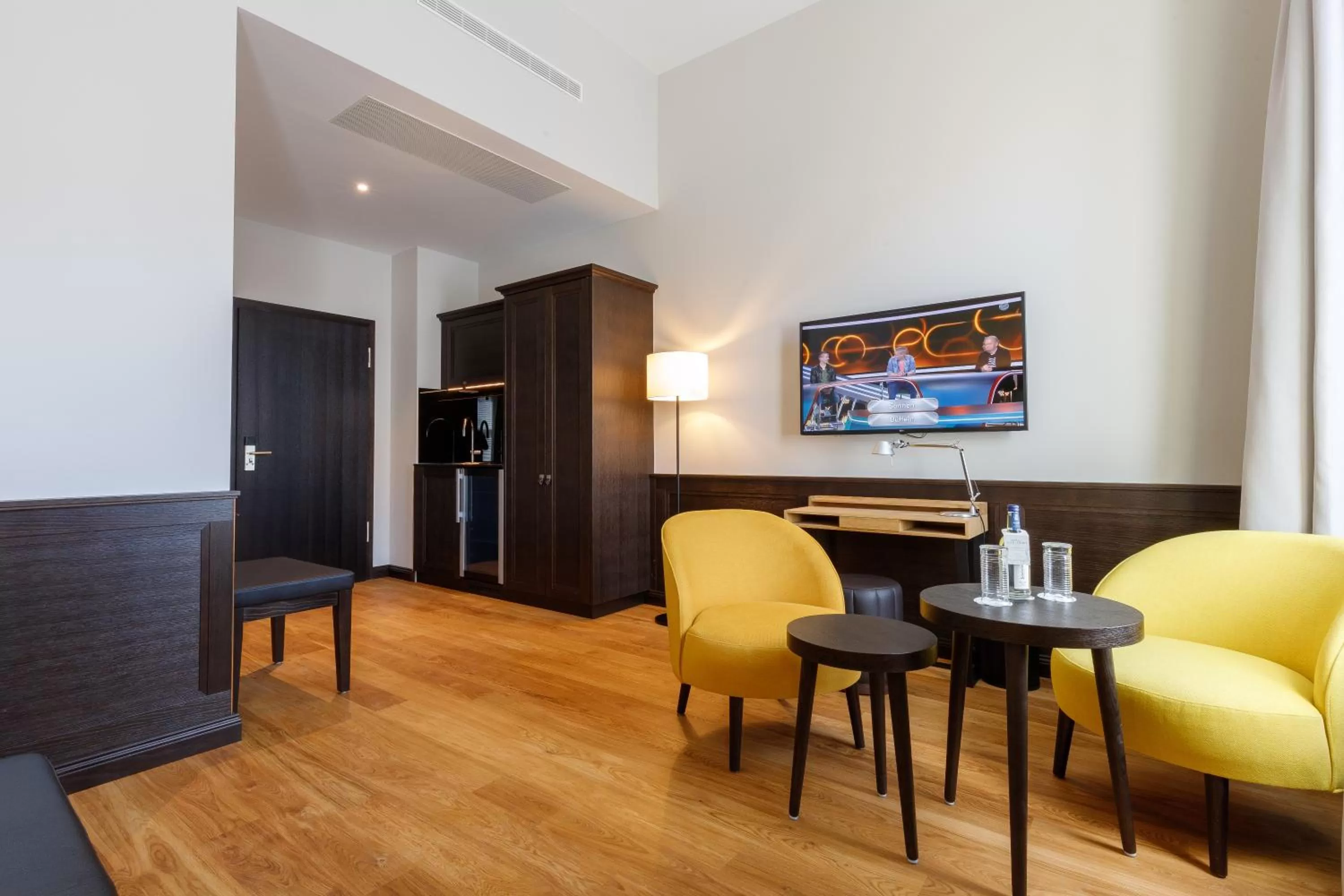 Photo of the whole room, TV/Entertainment Center in Hotel Alte Post