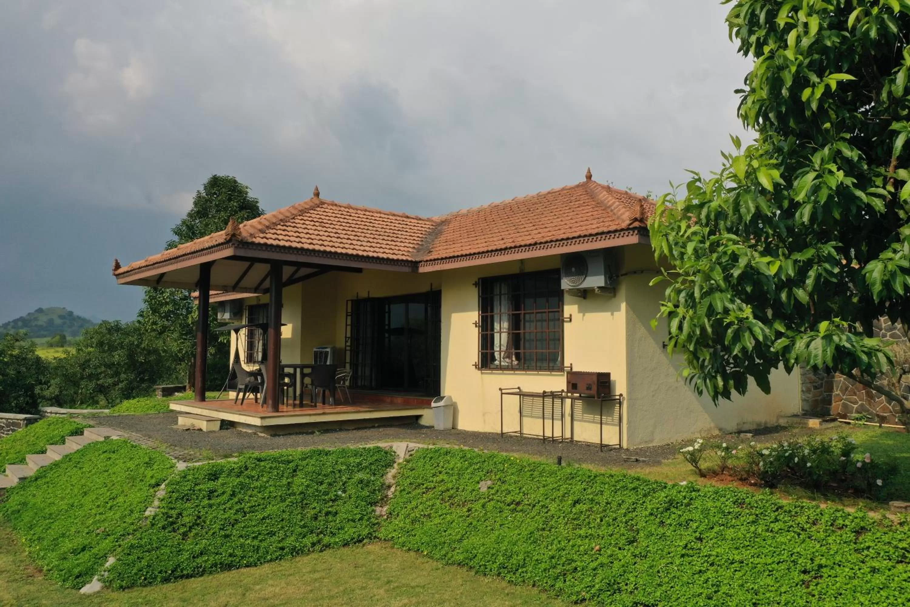 Property building in Jayshin Lake Vaitarna Resort - Igatpuri