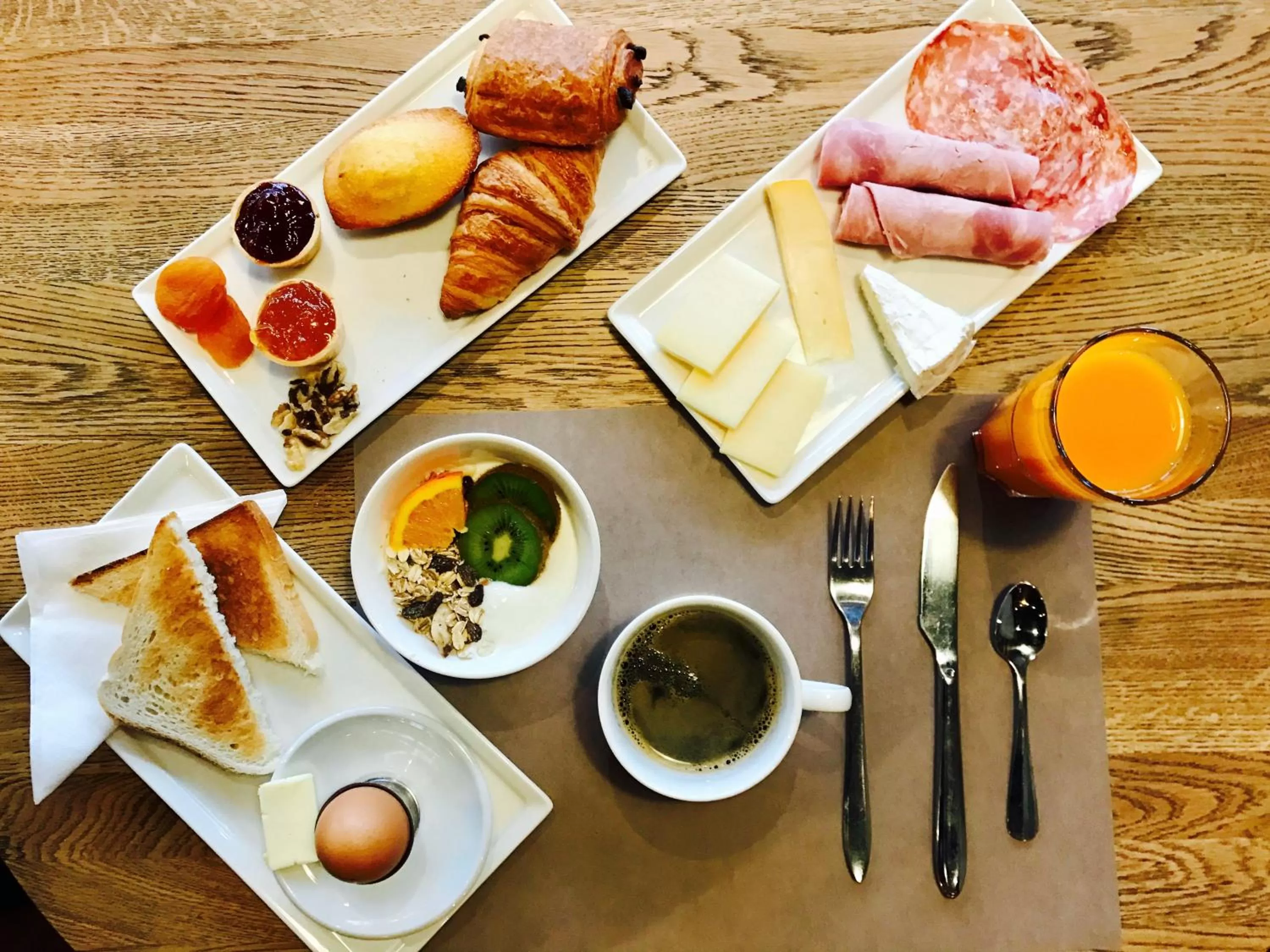 Breakfast in ibis Bordeaux Pessac Route des Vins