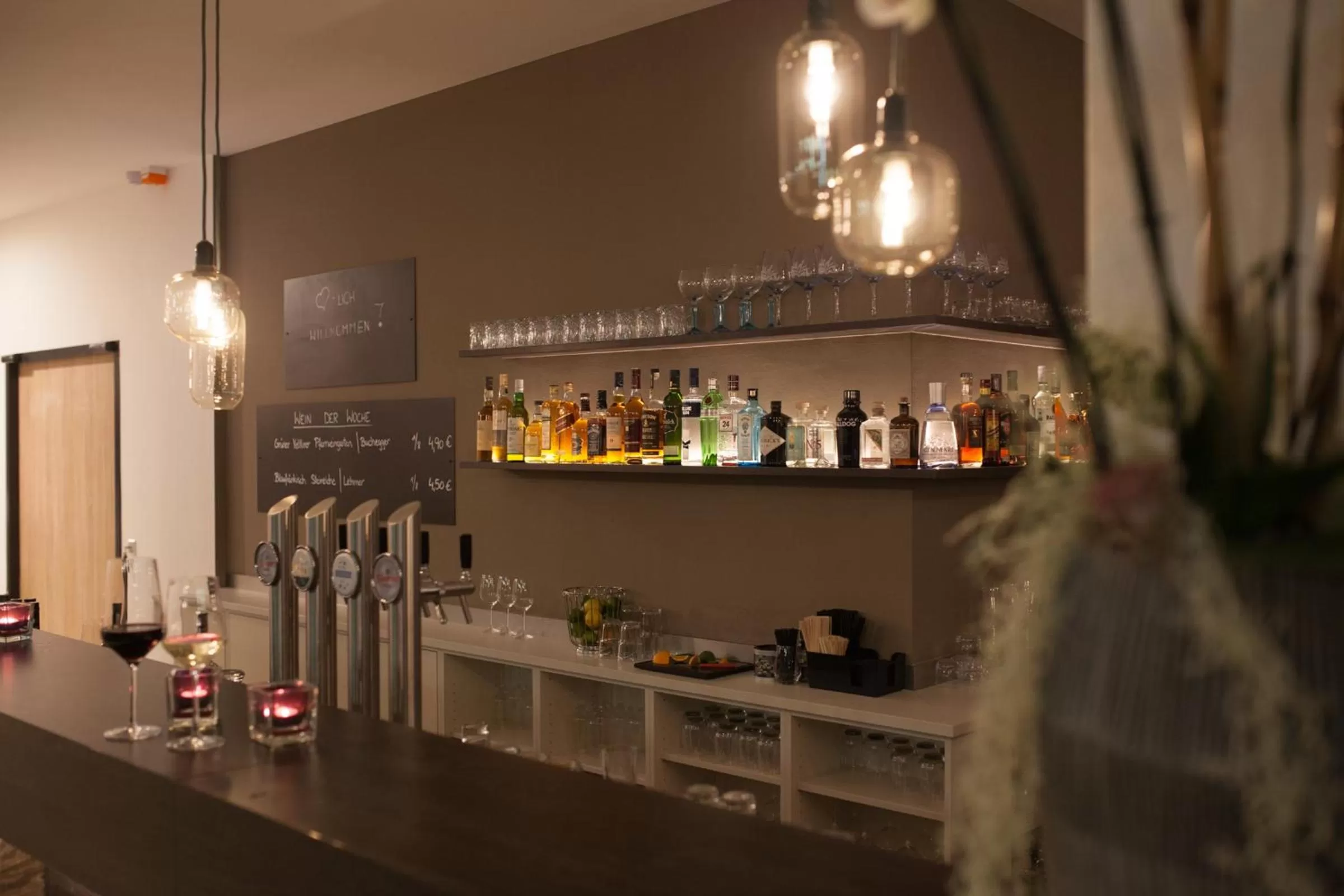 Lounge or bar in Best Western Hotel Tulln