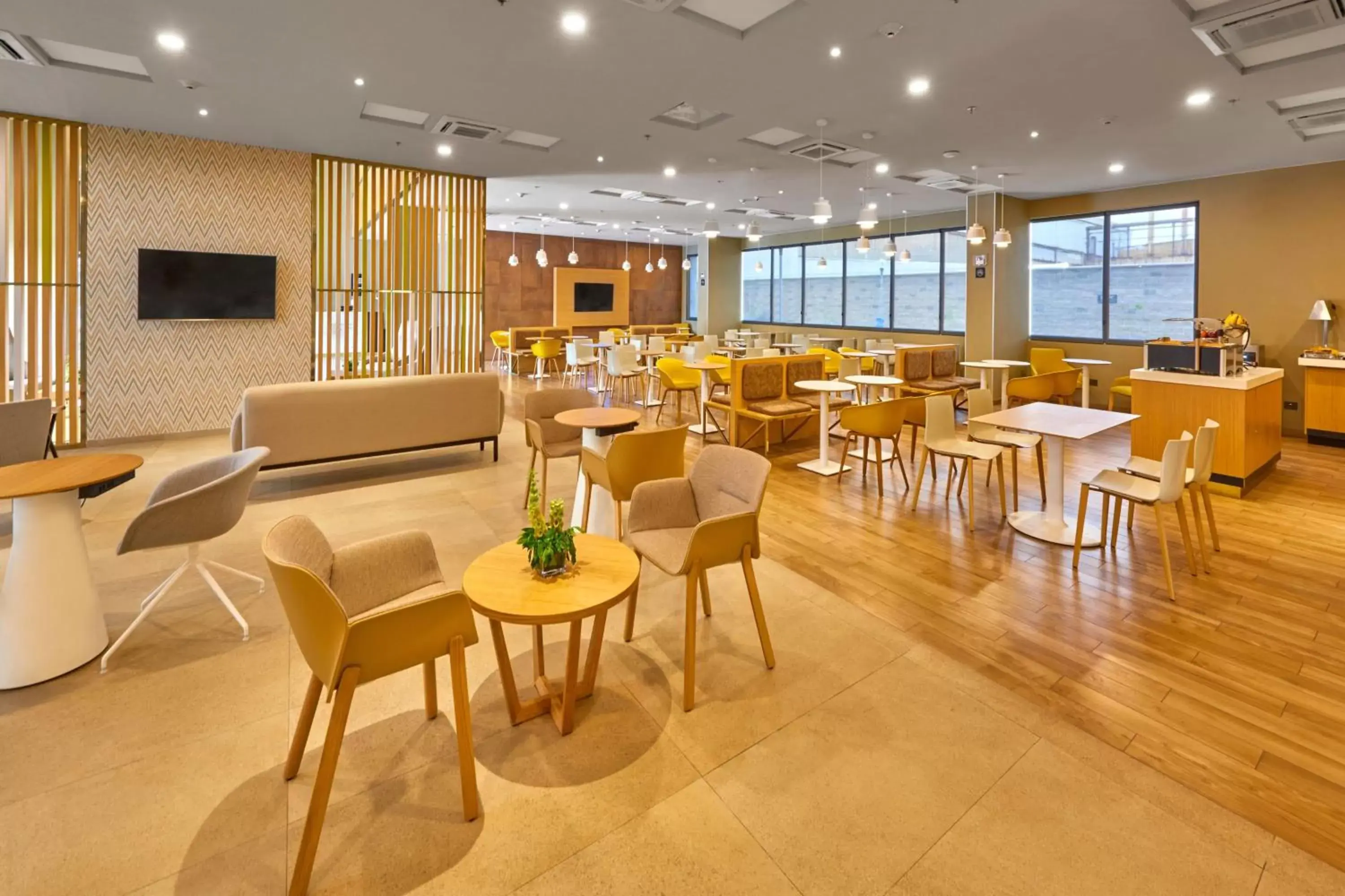 Breakfast, Restaurant/Places to Eat in City Express Plus by Marriott Leon Centro de Convenciones