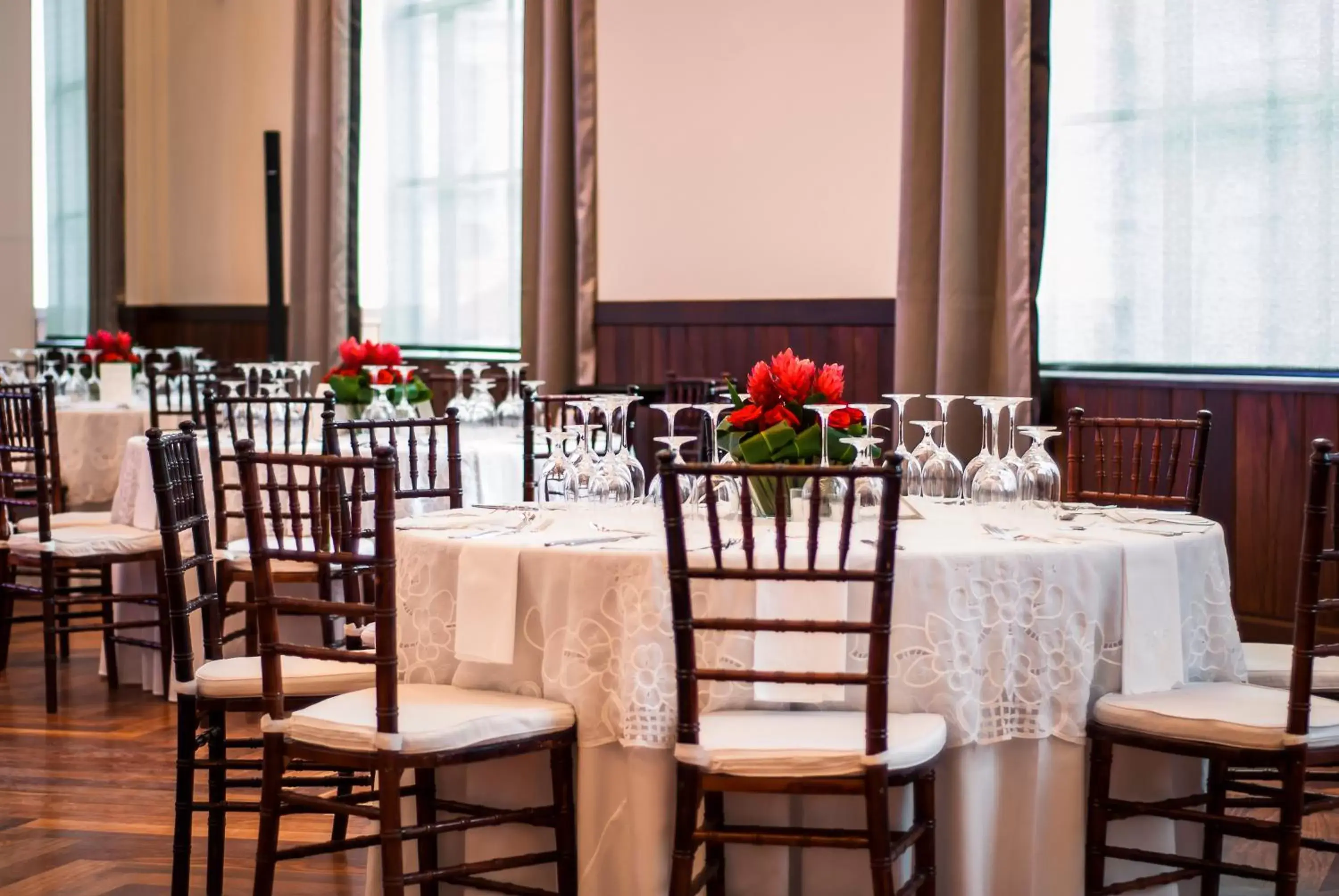 Banquet/Function facilities, Restaurant/Places to Eat in American Trade Hotel