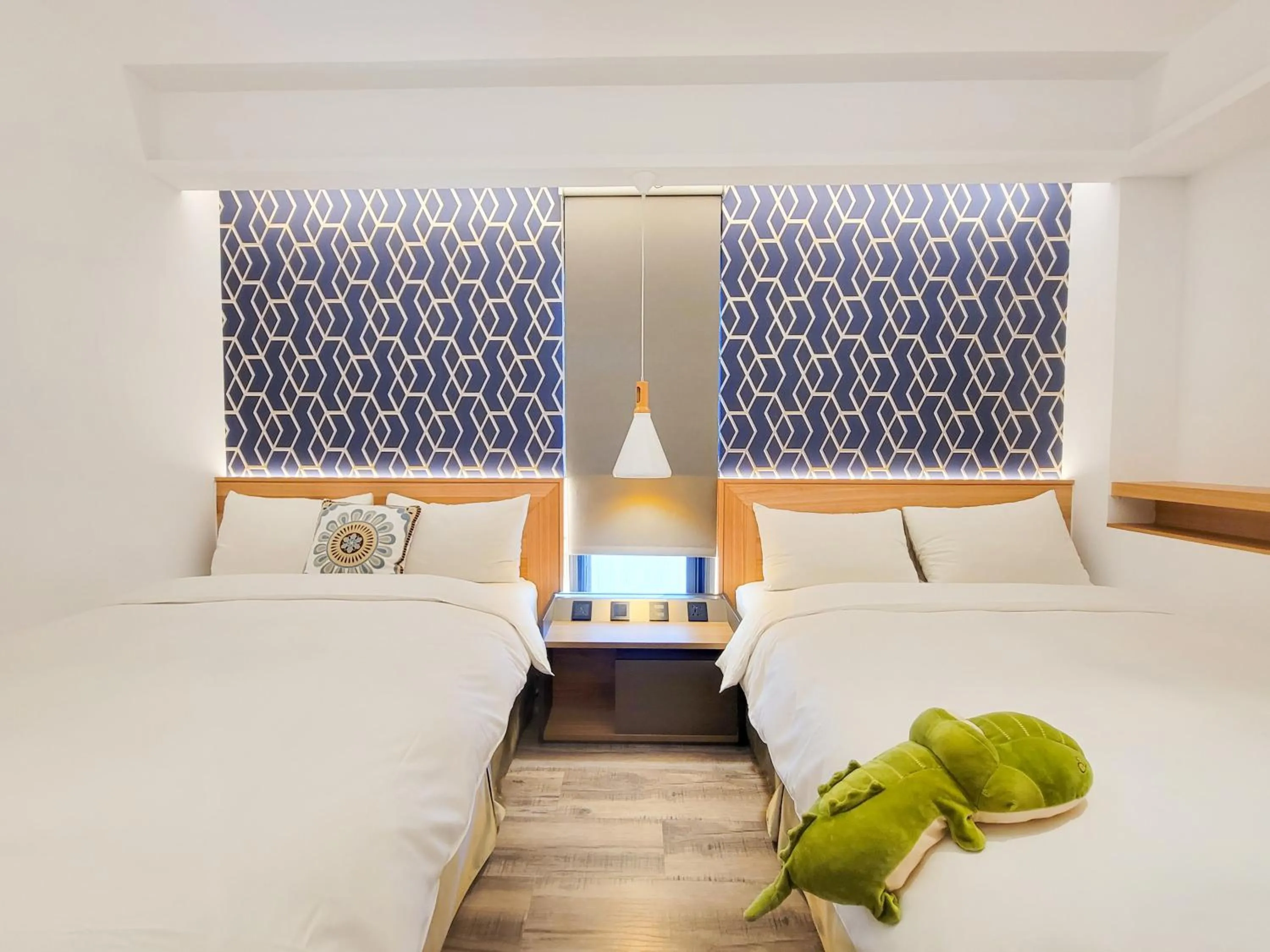 Photo of the whole room, Bed in CHECK inn Taichung Zhongshan