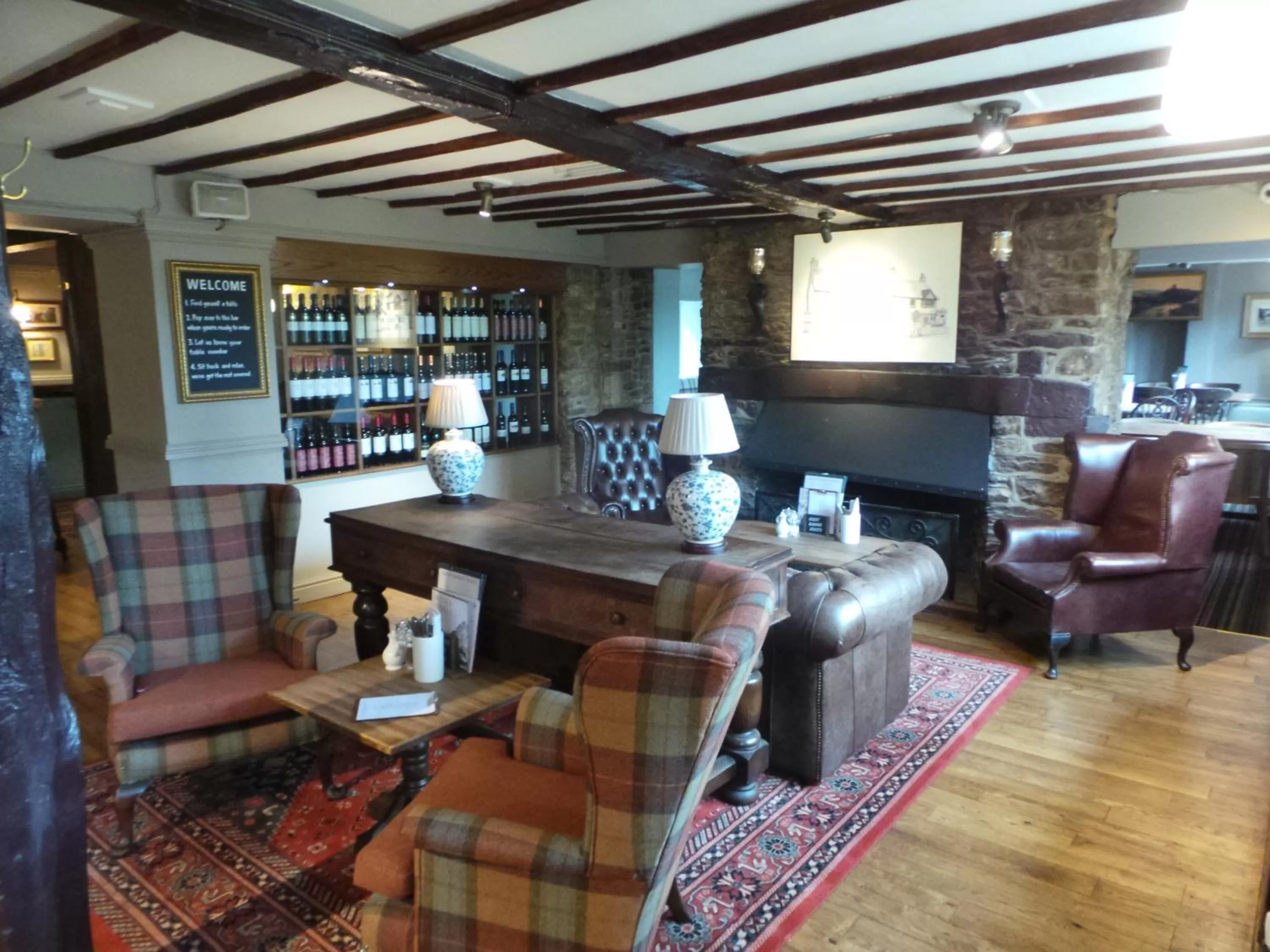 Lounge or bar in Dog House by Chef & Brewer Collection