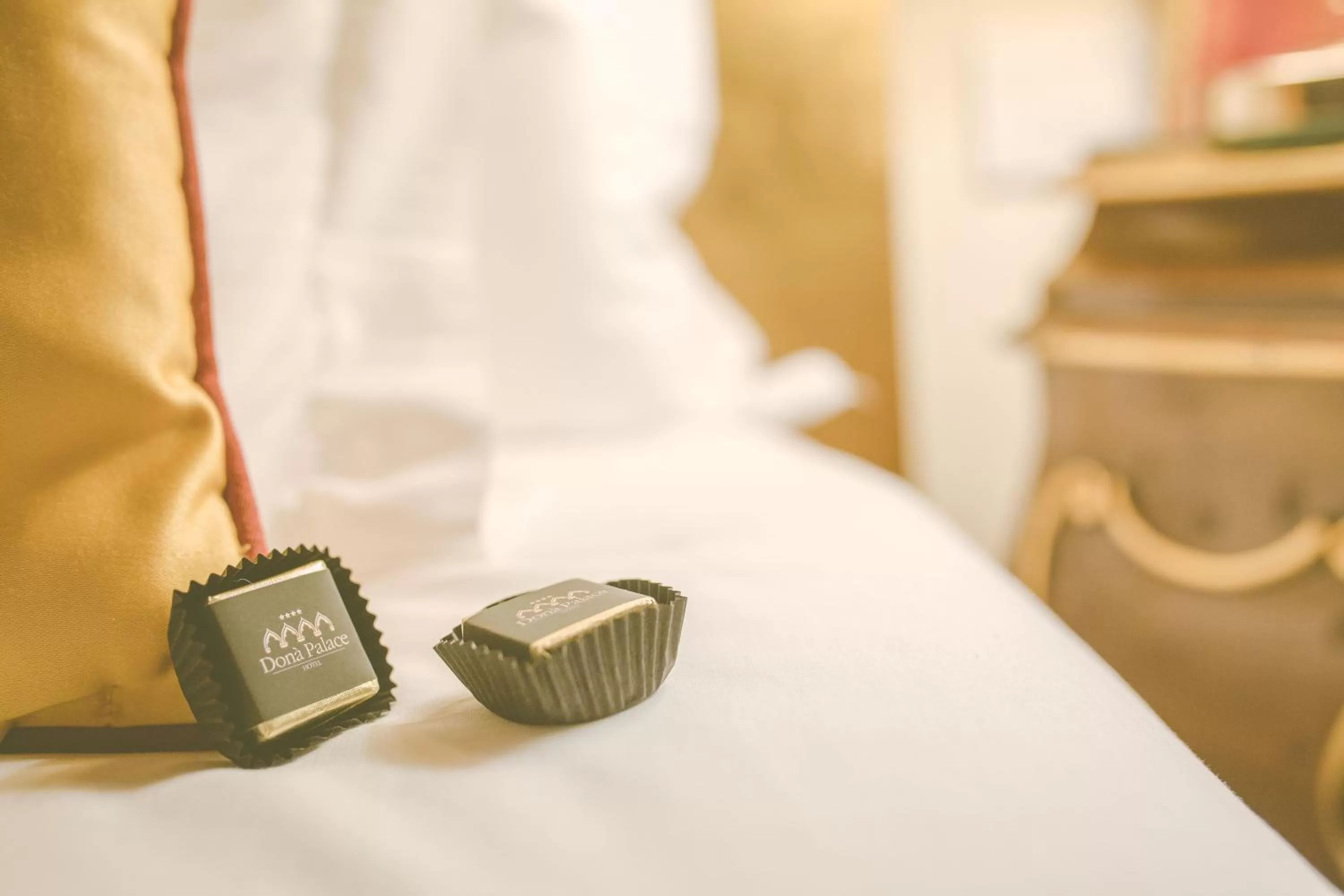 Decorative detail, Bed in Hotel Donà Palace