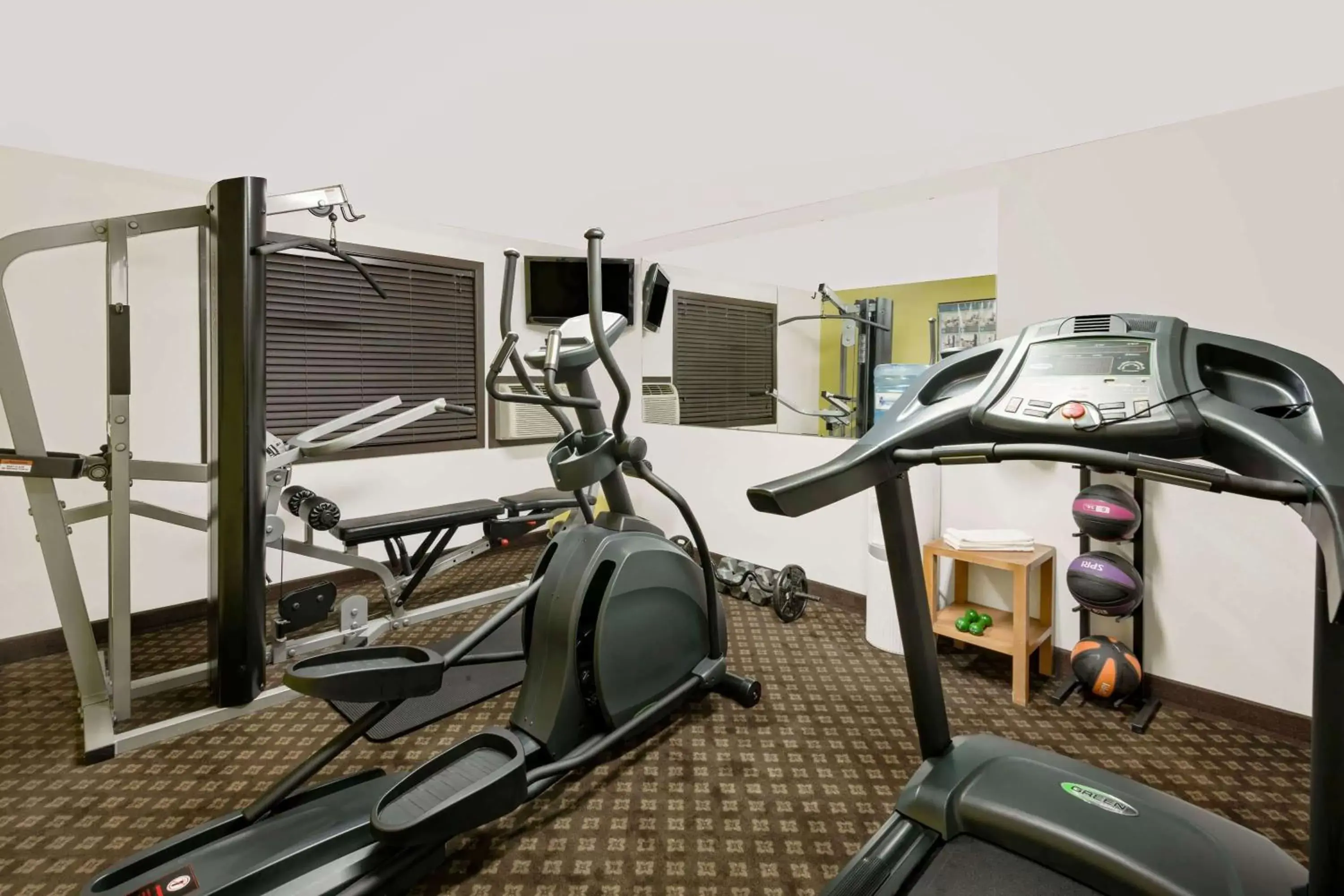 Fitness centre/facilities, Fitness Center/Facilities in Days Inn by Wyndham Fort Dodge