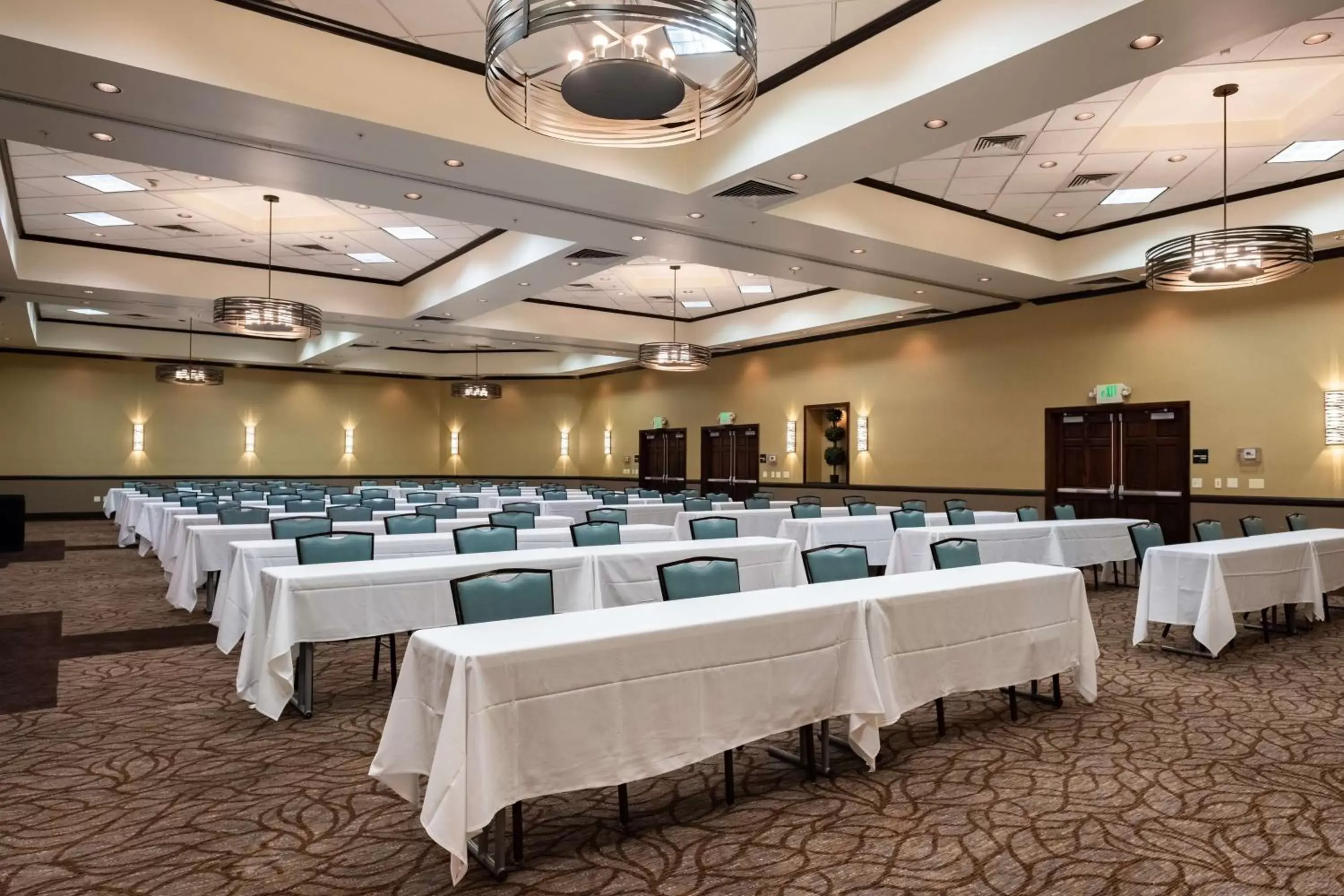 Meeting/conference room in Hampton Inn & Suites Salt Lake City Airport