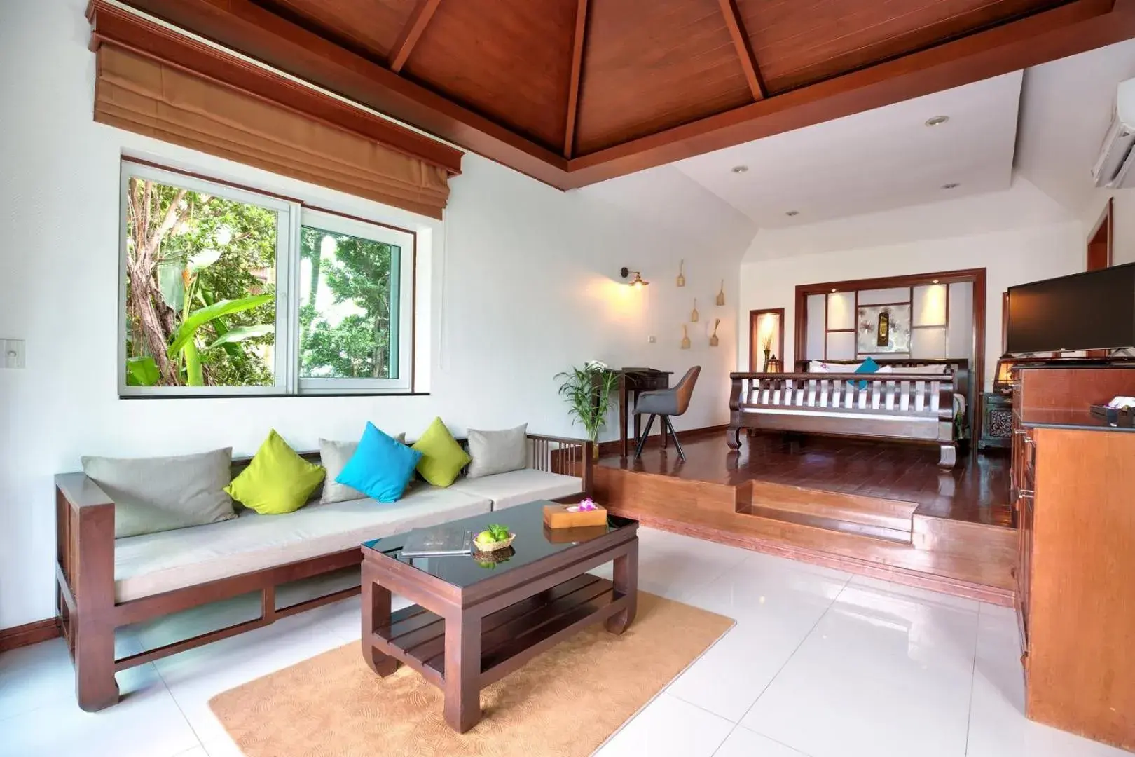 Living room, Seating Area in Sea Valley Resort