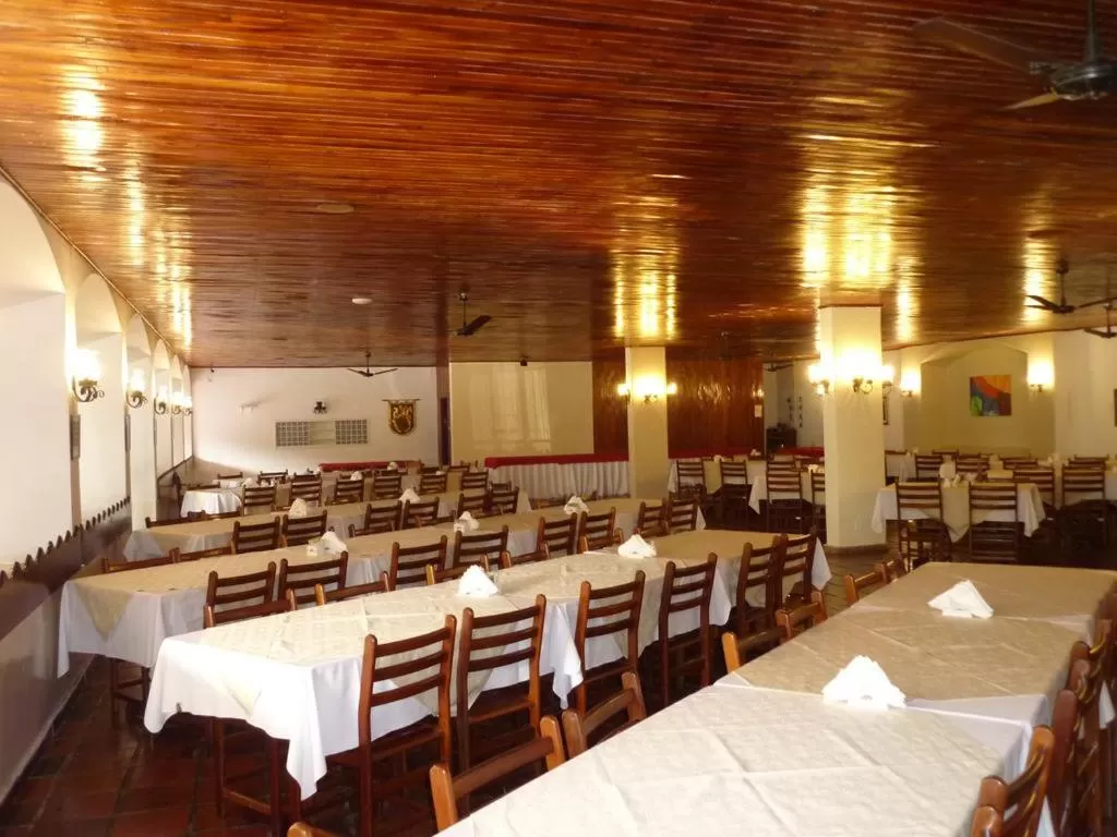 Restaurant/places to eat in Flat Cavalinho Branco - Apto 509