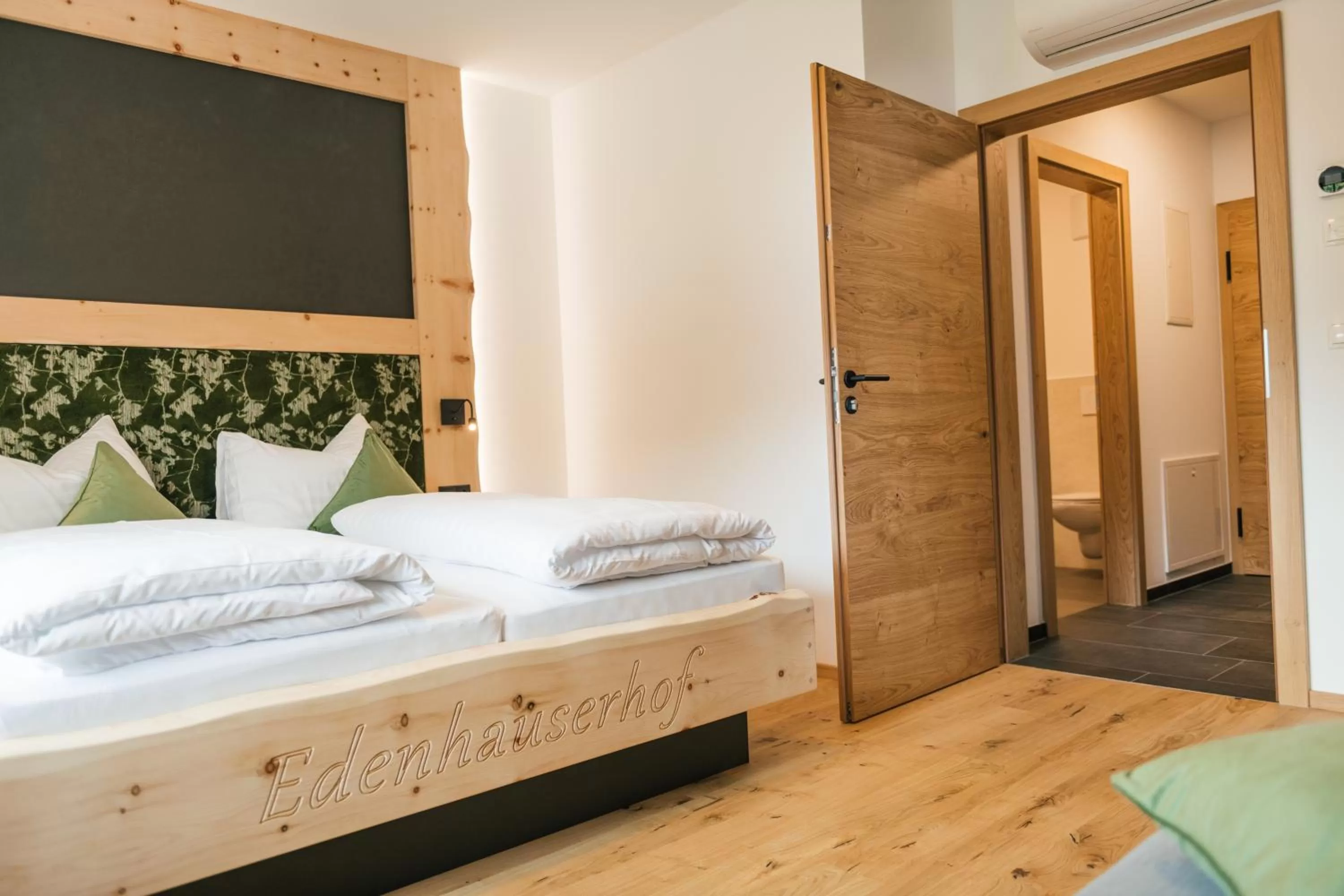 Bed in Edenhauserhof