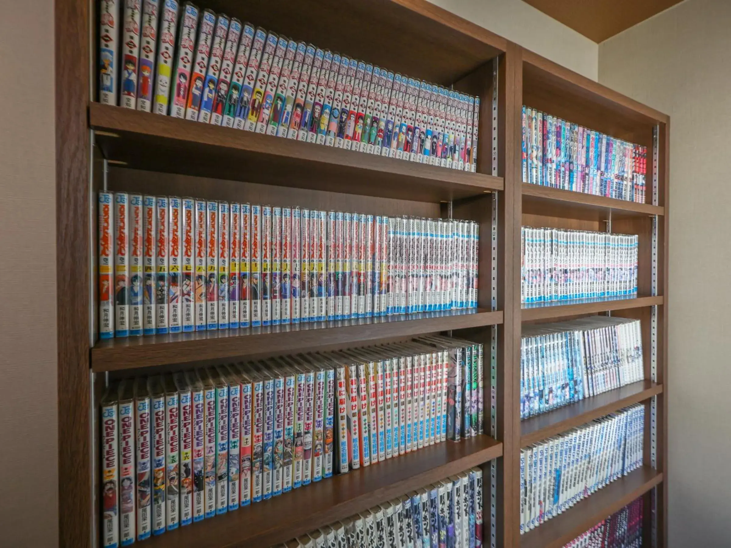 Library in Dormy Inn EXPRESS Asakusa