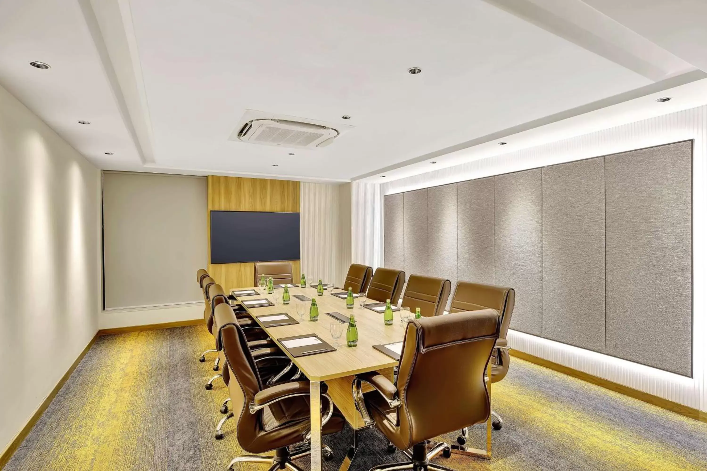 Meeting/conference room in Park Inn by Radisson Surat