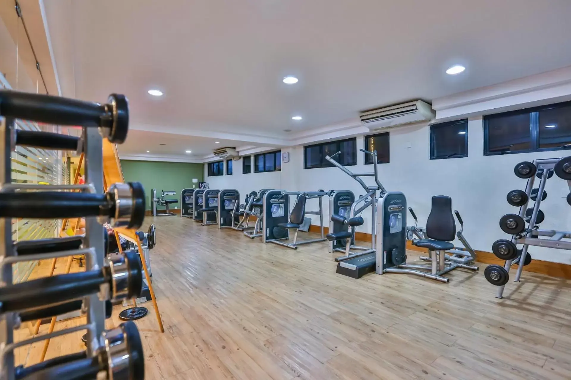 Fitness centre/facilities in Quality Suítes João Pessoa Fitness centre/facilities in Quality Suítes João Pessoa