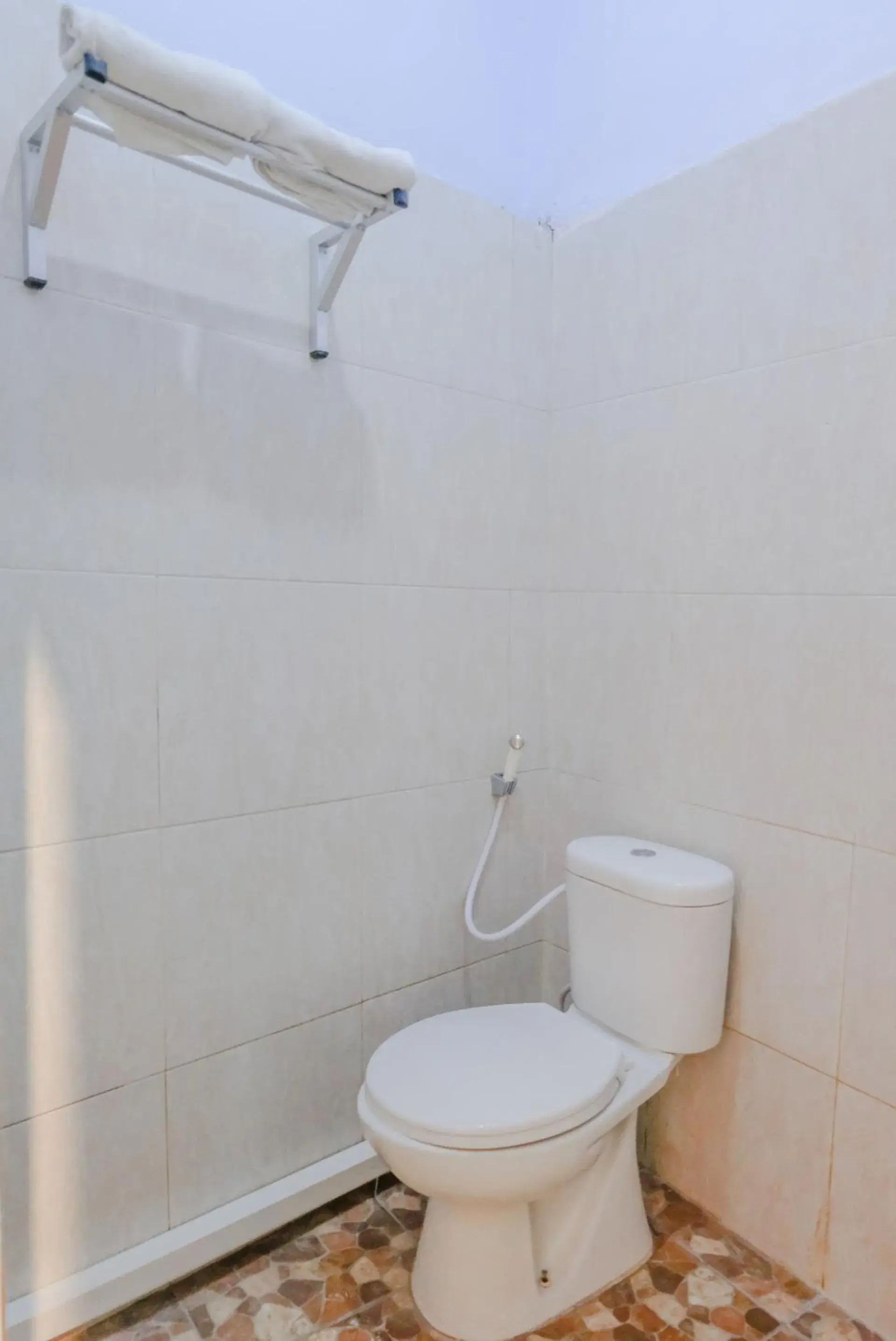 Bathroom in OYO 894 Nusa Indah Homestay Syariah