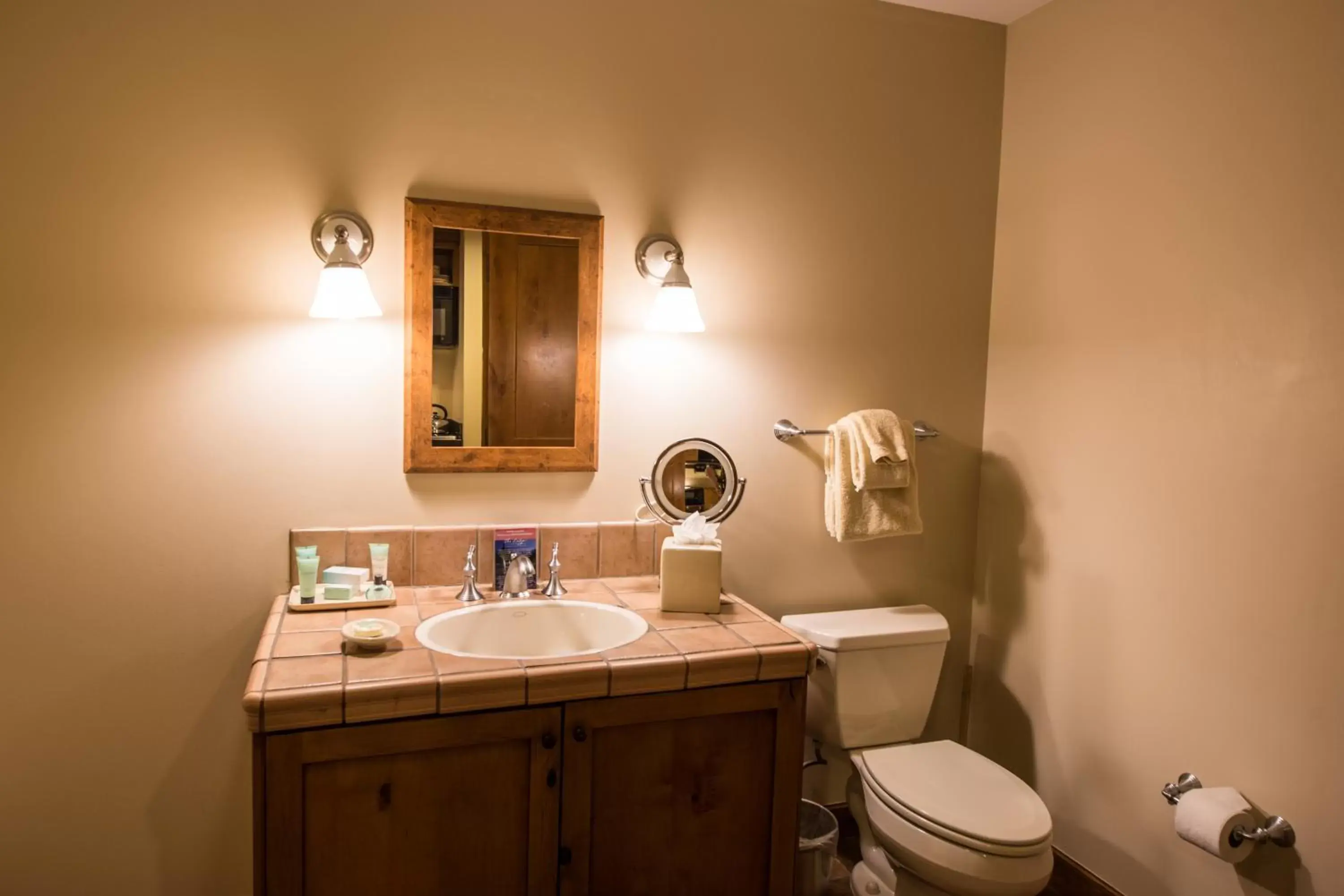 Bathroom in The Lodge at Mountaineer Square