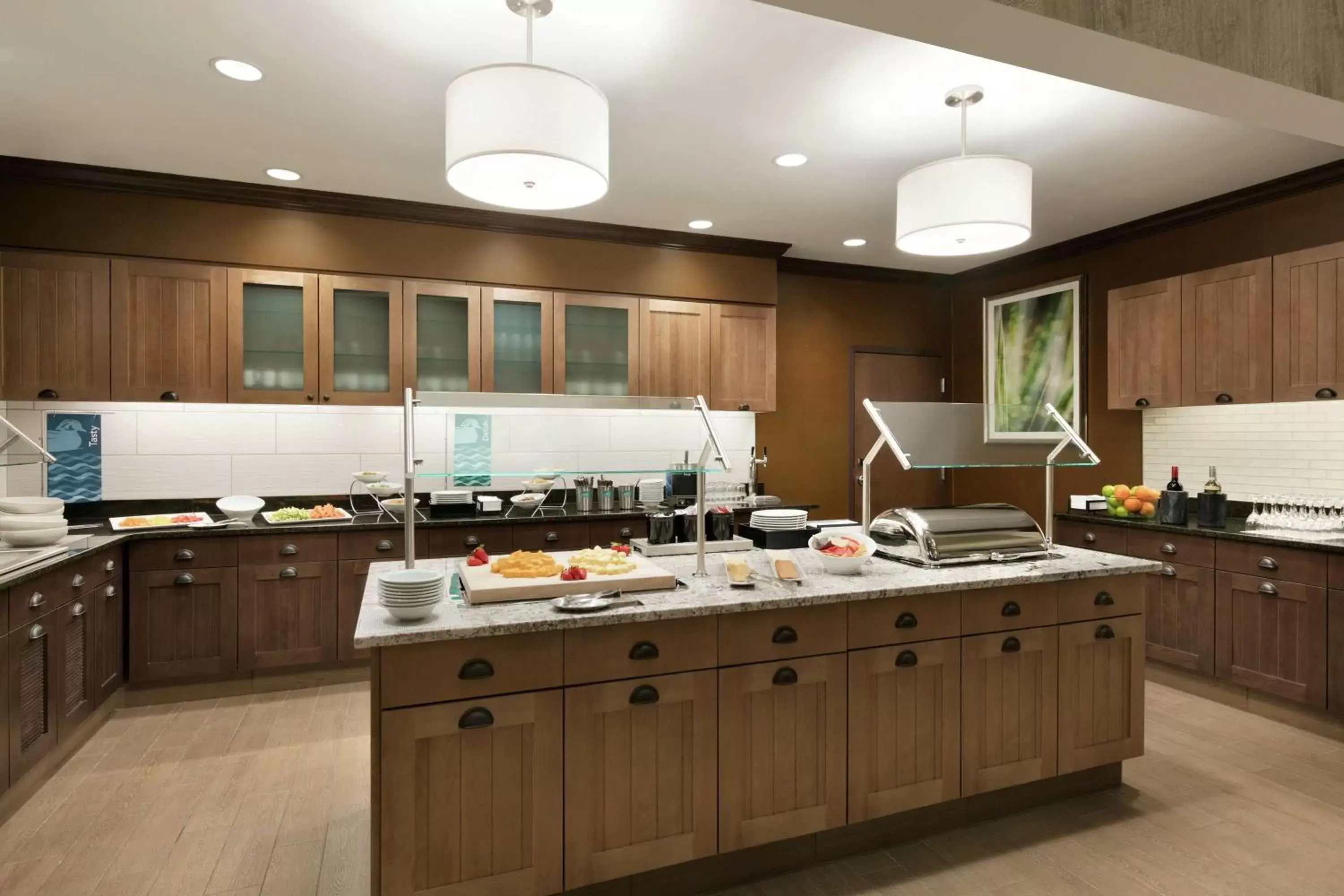 Dining area, Kitchen/Kitchenette in Homewood Suites By Hilton Hartford Manchester