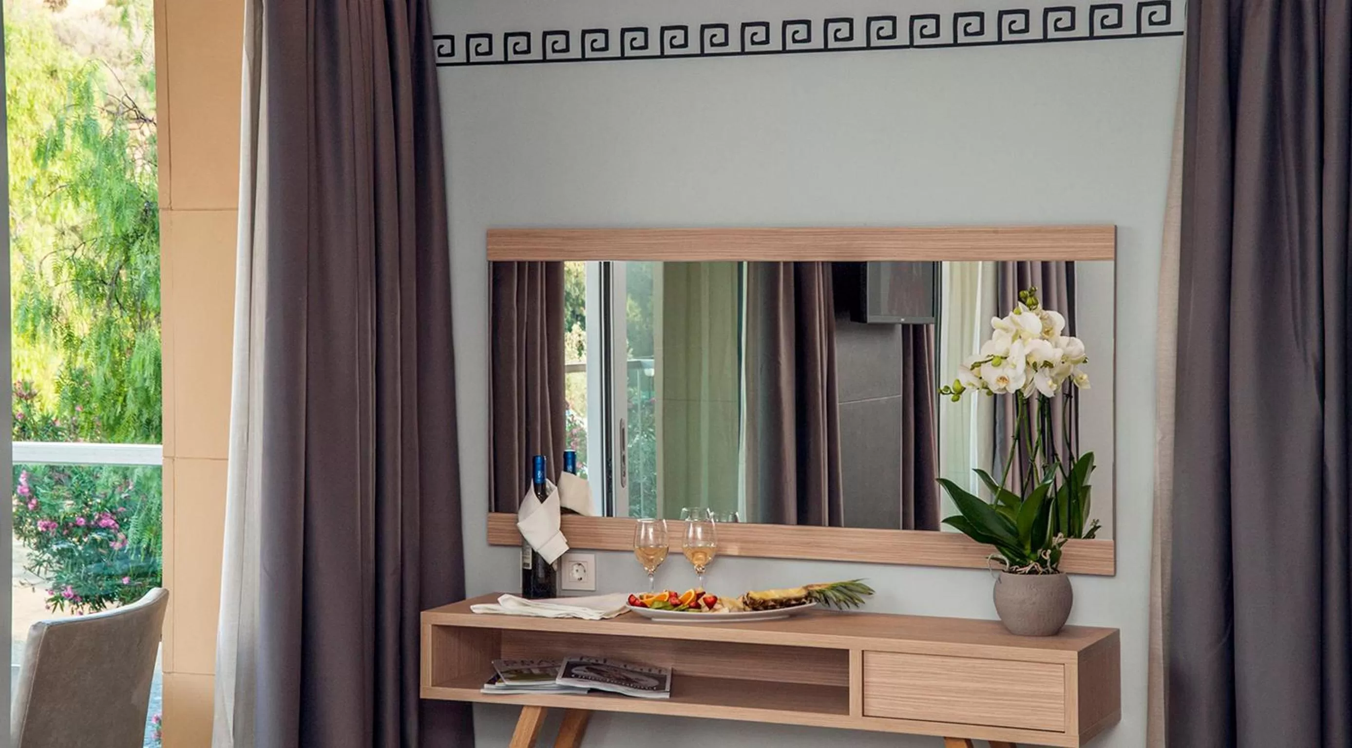 Bedroom in Hotel Thissio