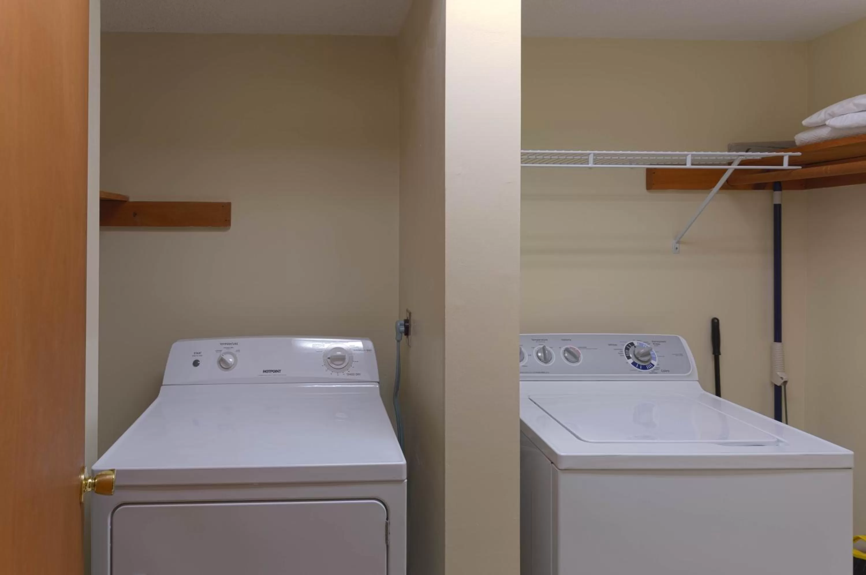 Area and facilities, Bathroom in Chalet High by Capital Vacations