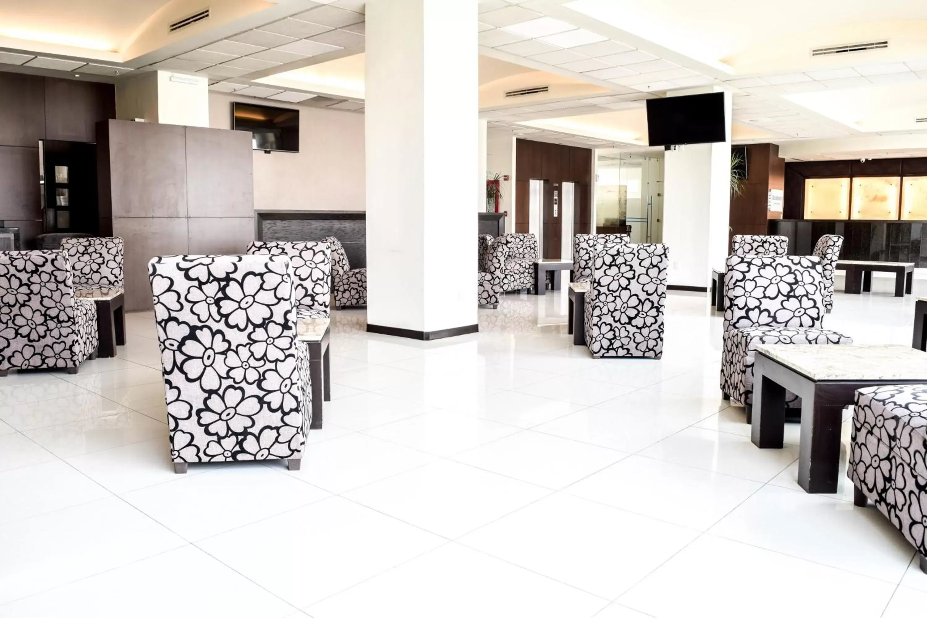 Area and facilities, Banquet Facilities in Hotel Crown Victoria