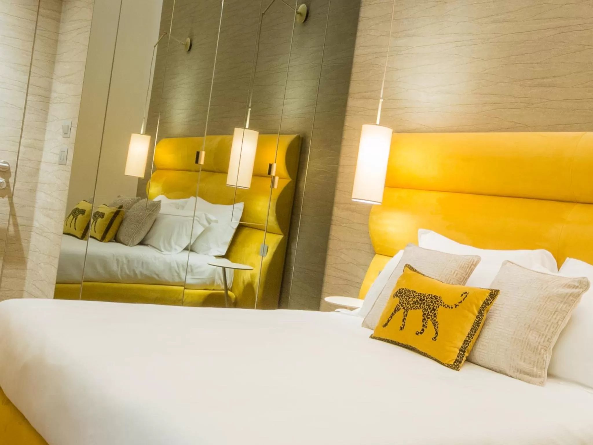 Bed in Renascentia in Florence - Adults Only