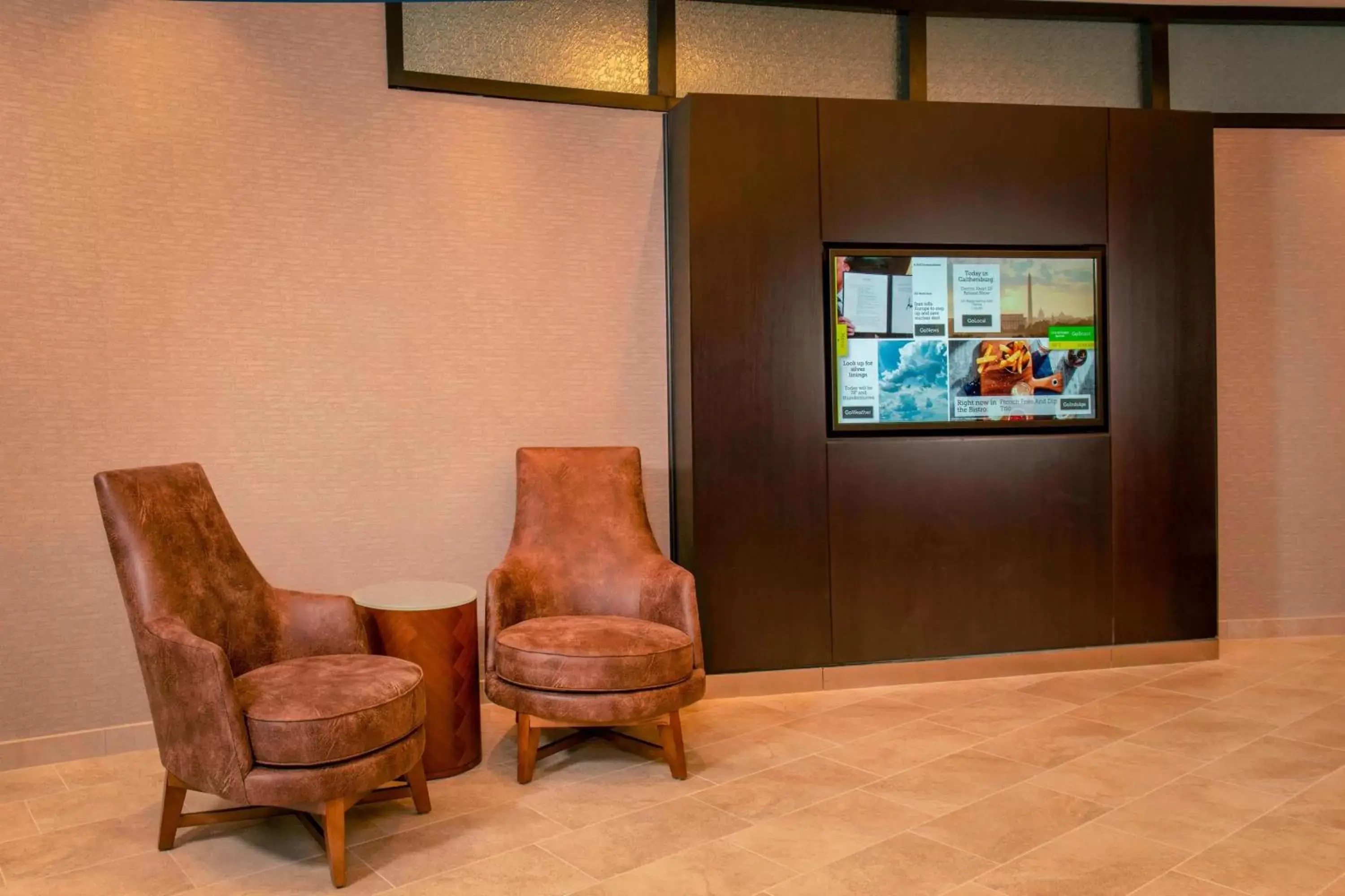 Lobby or reception, Seating Area in Courtyard by Marriott Gaithersburg Washingtonian Center
