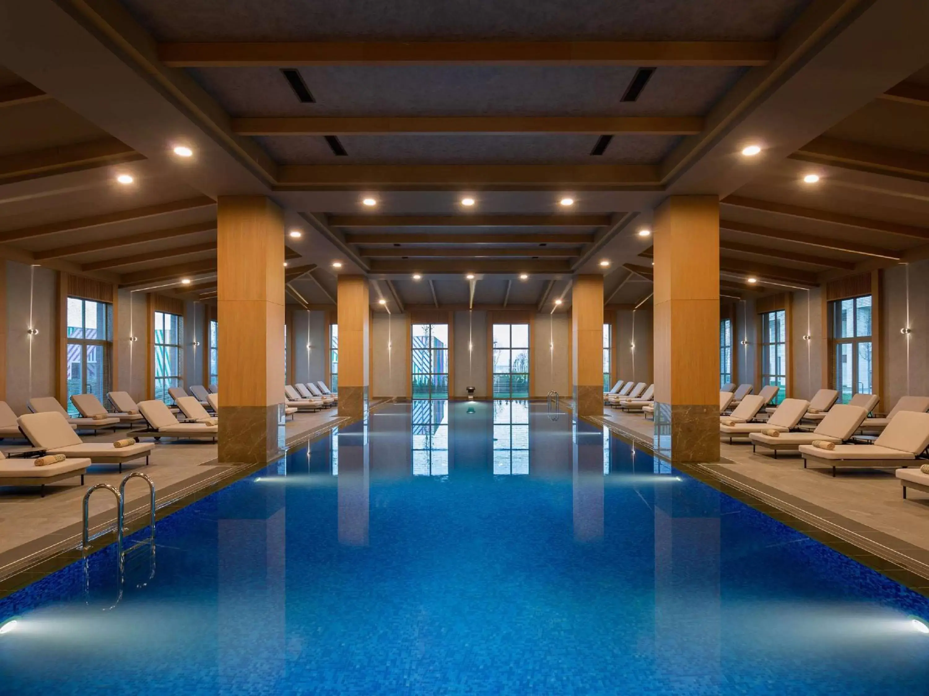 Spa and wellness centre/facilities, Swimming Pool in Rixos Water World Aktau